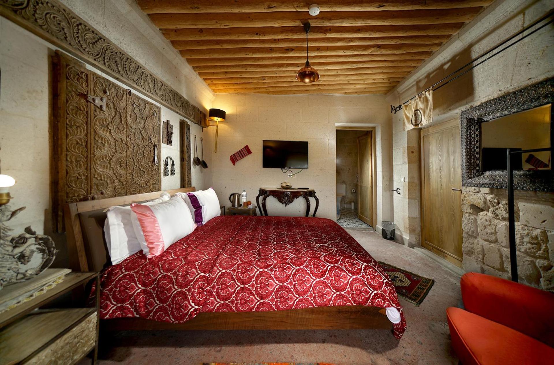 Suite with Terrace - Photo 2
