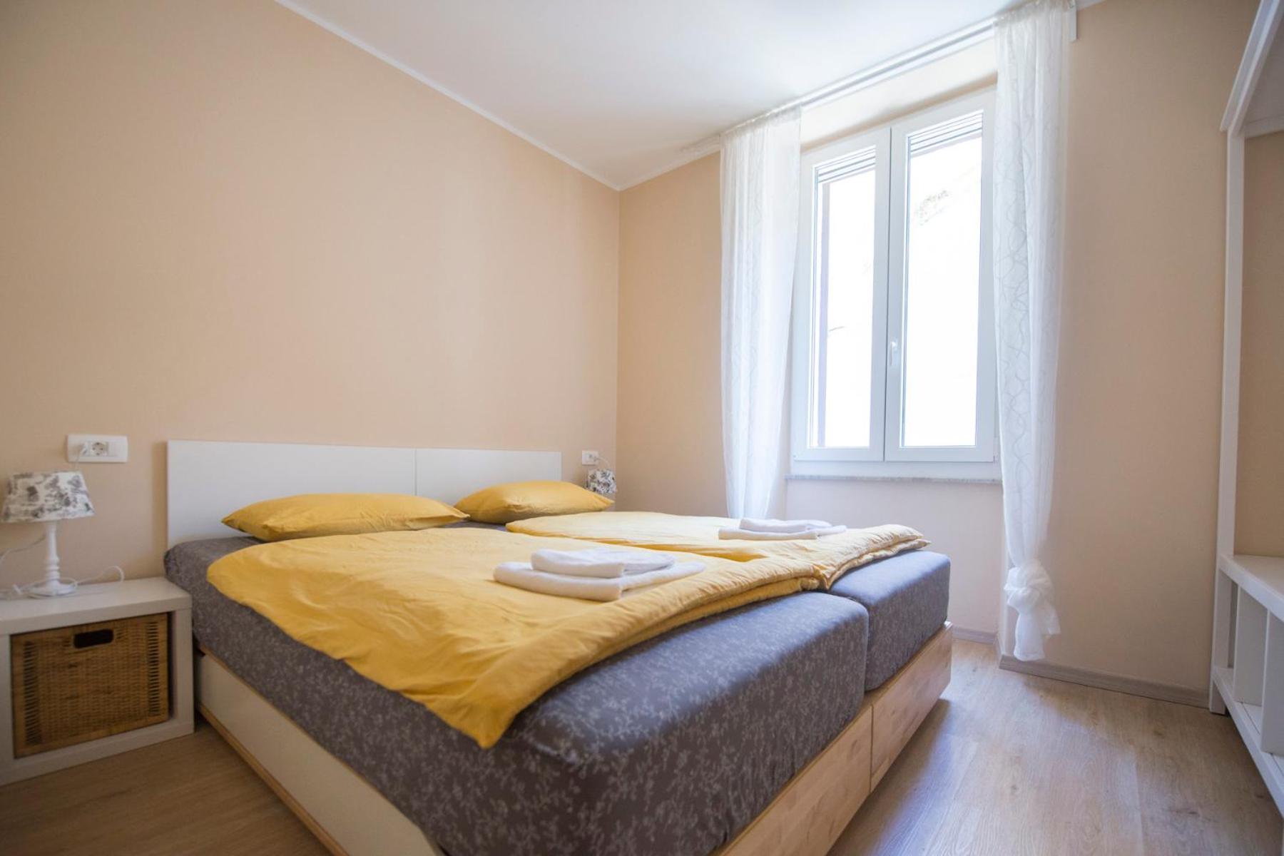 One-Bedroom Apartment - Photo 1