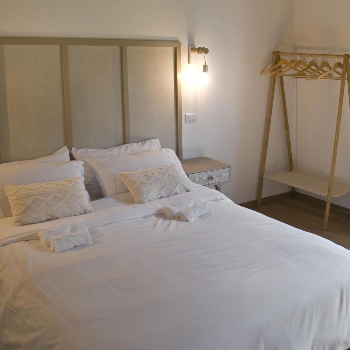 Large Double Room photo 1