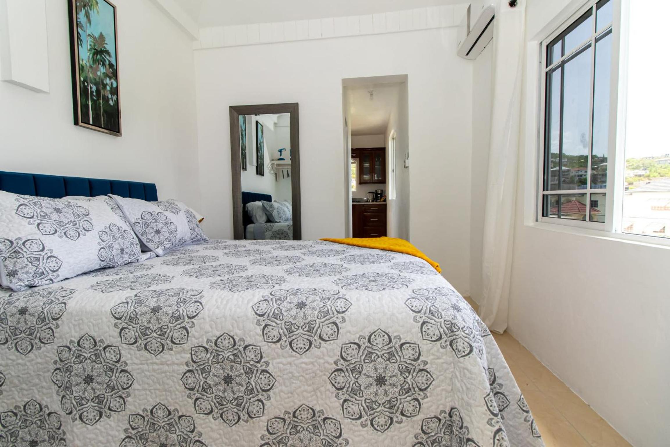 Apartment photo 3