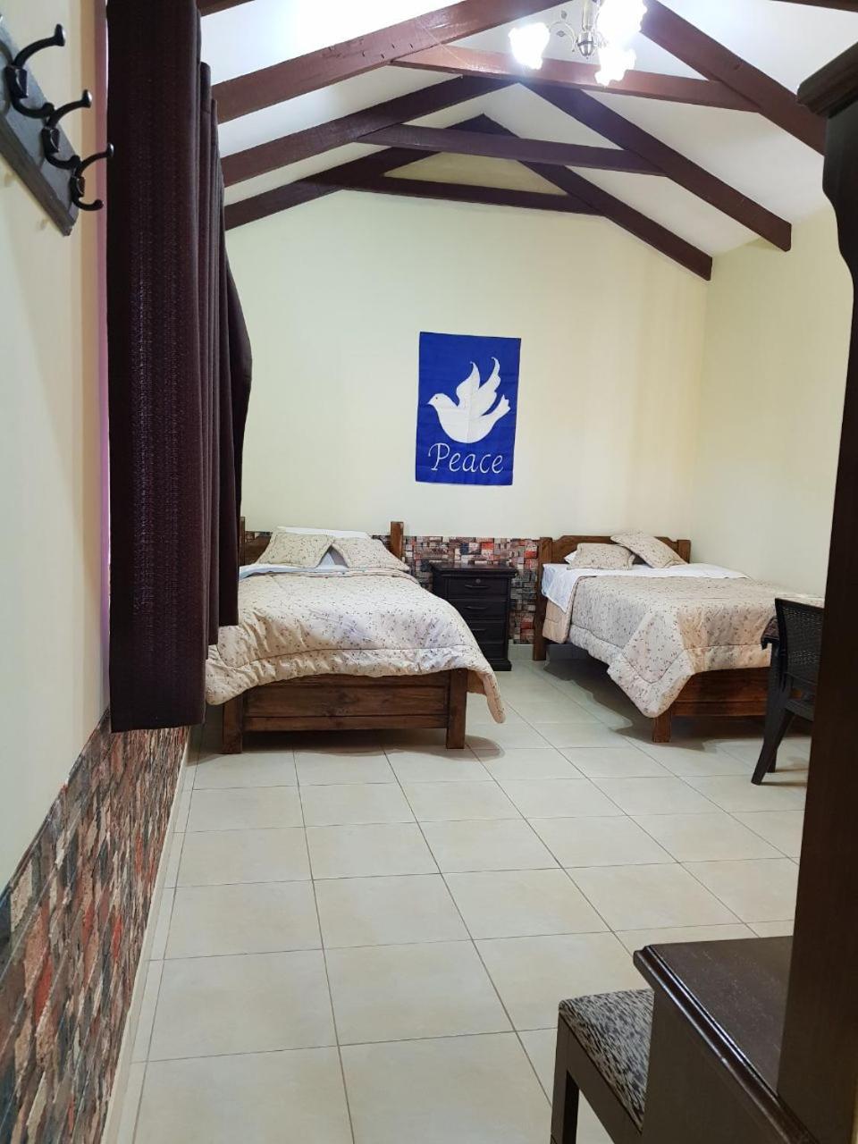 Twin Room with Private Bathroom photo 1
