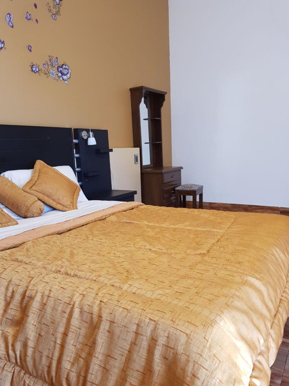 Double Room with Private Bathroom photo 2