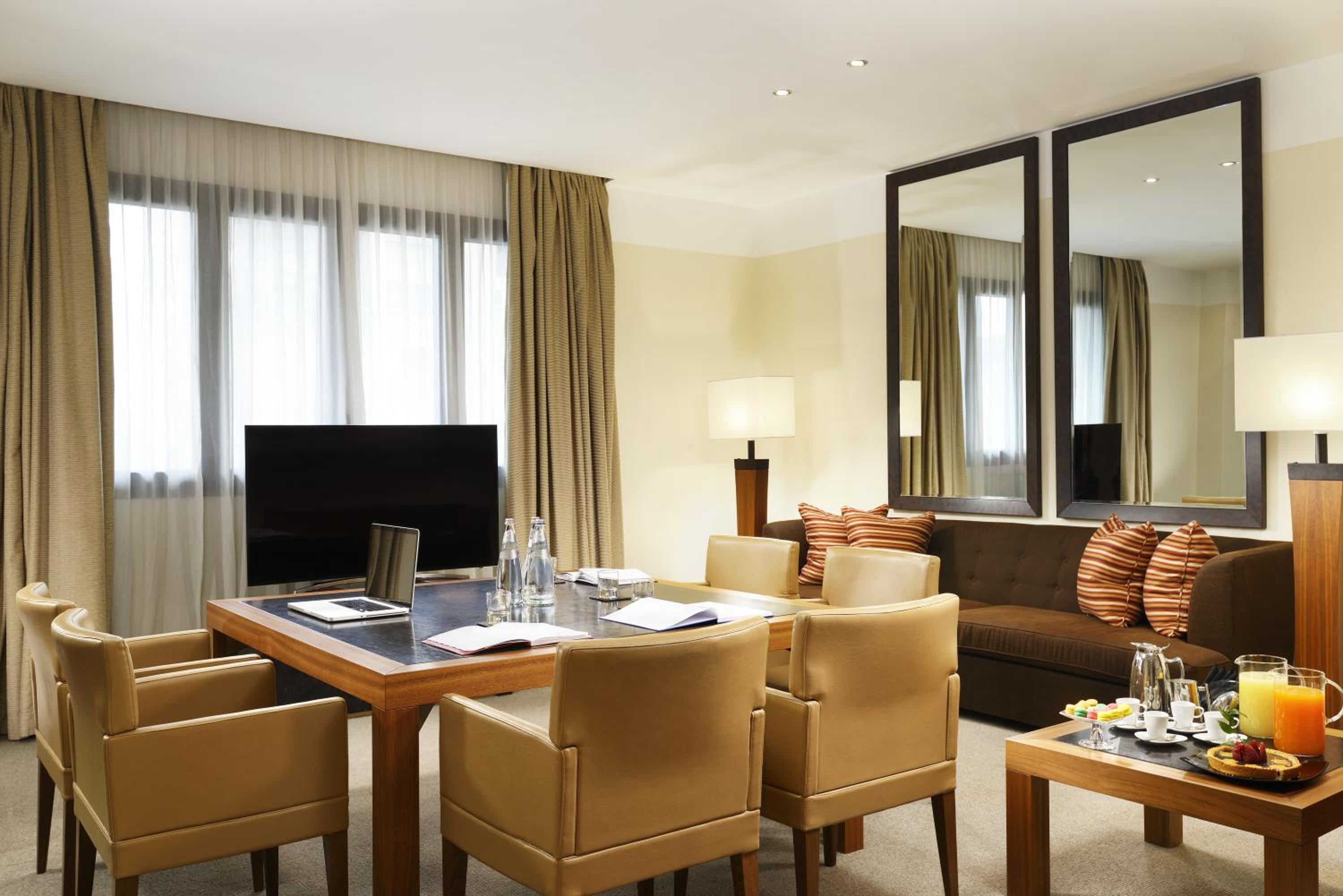 Family Suite photo 2