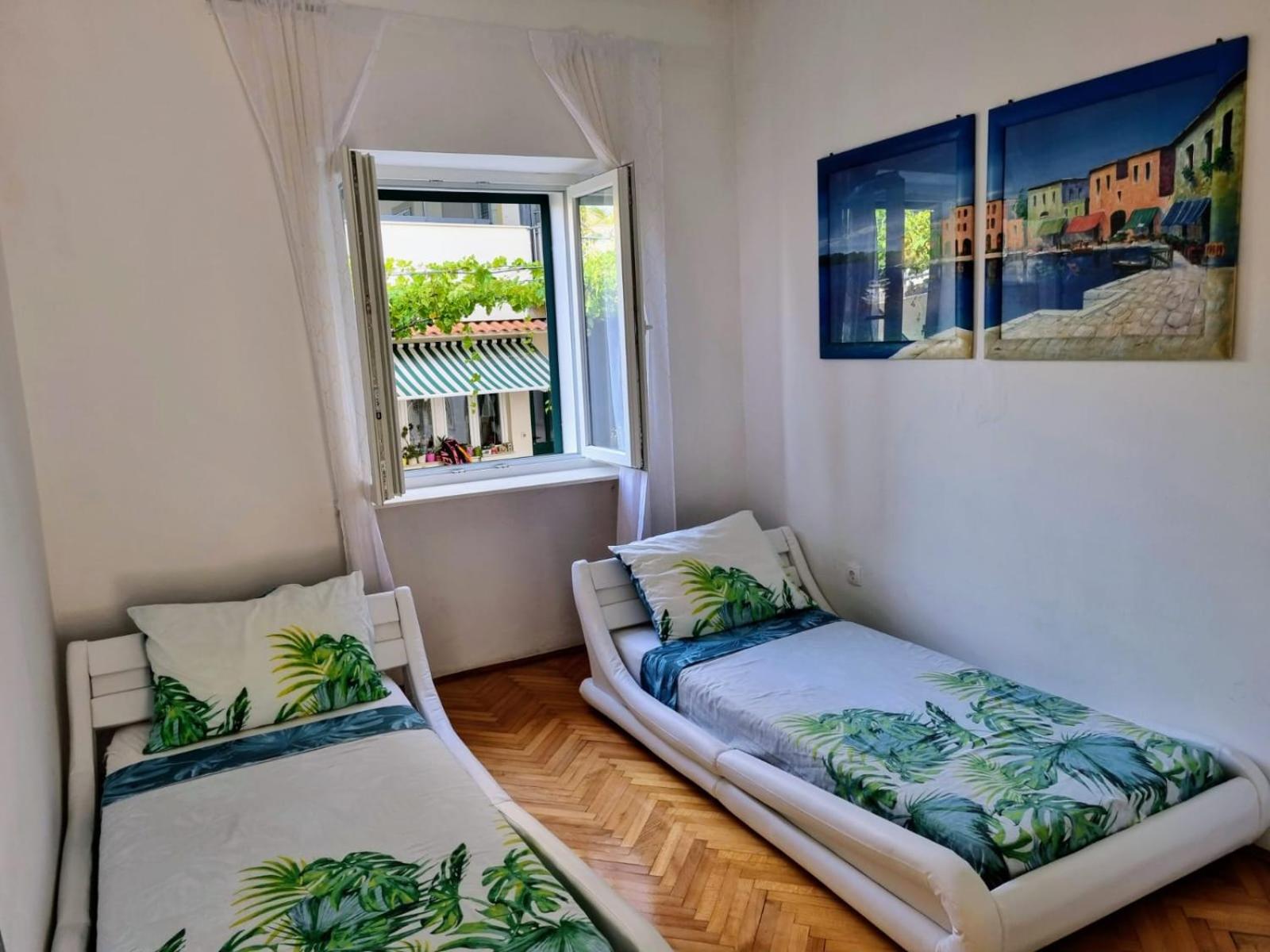 Two-Bedroom Apartment - Photo 6