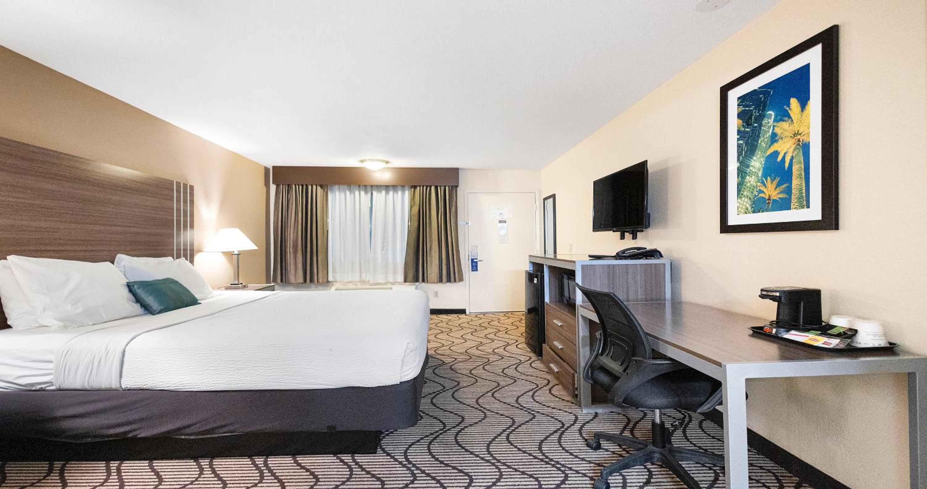 SureStay Plus Hotel by Best Western Sacramento North, Photo 8