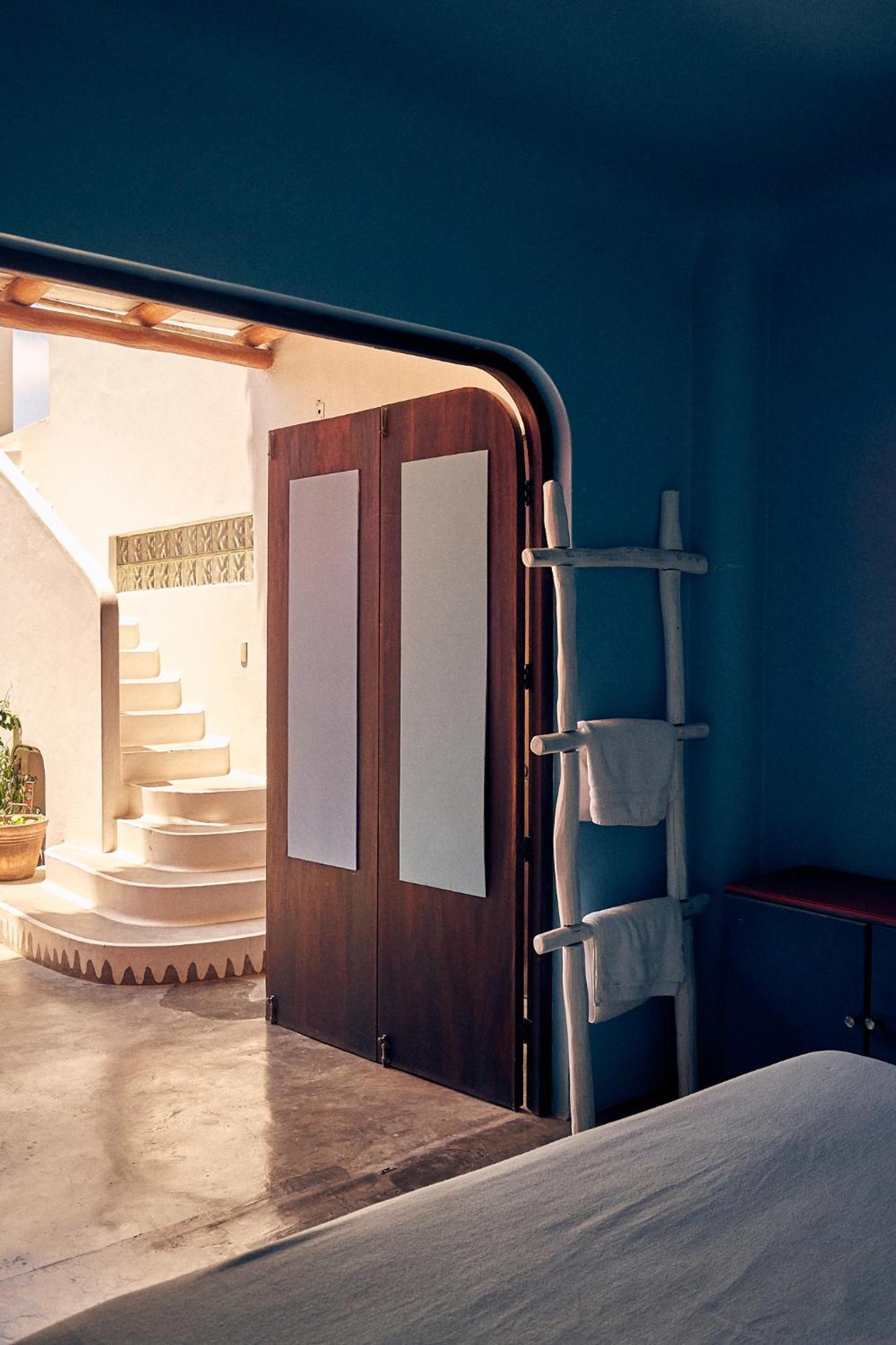 Double Room with Private External Bathroom - Photo 4