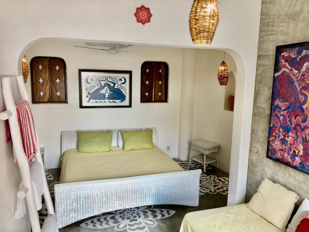 Twin Room - Photo 2