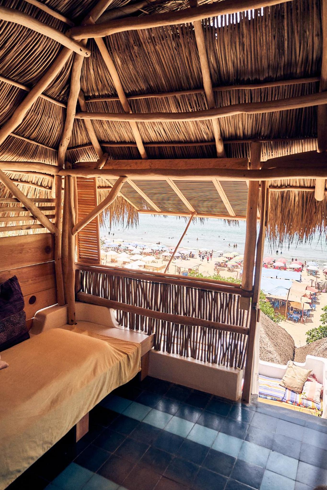 Superior Triple Room with Sea View - Photo 14