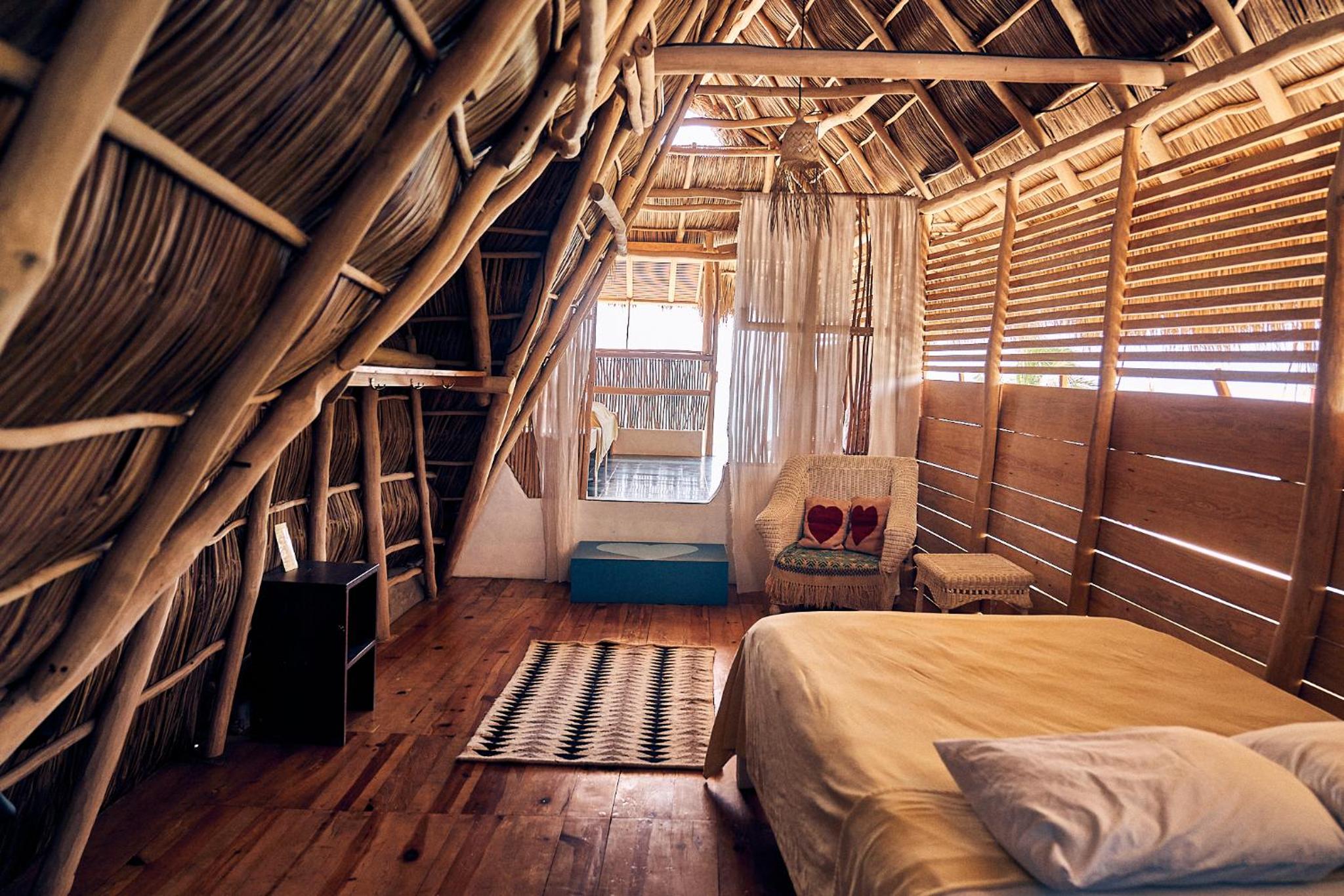 Superior Triple Room with Sea View - Photo 15