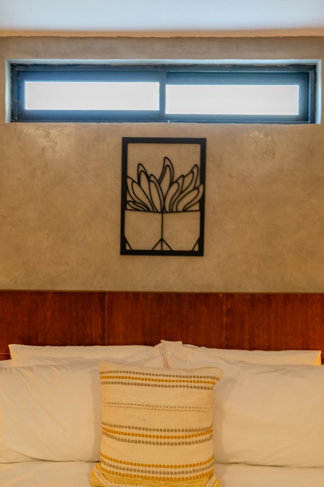 Deluxe Room - Photo 4