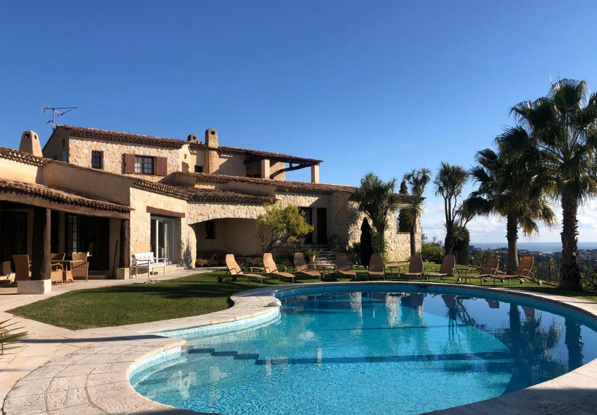Villa with Private Pool photo 1