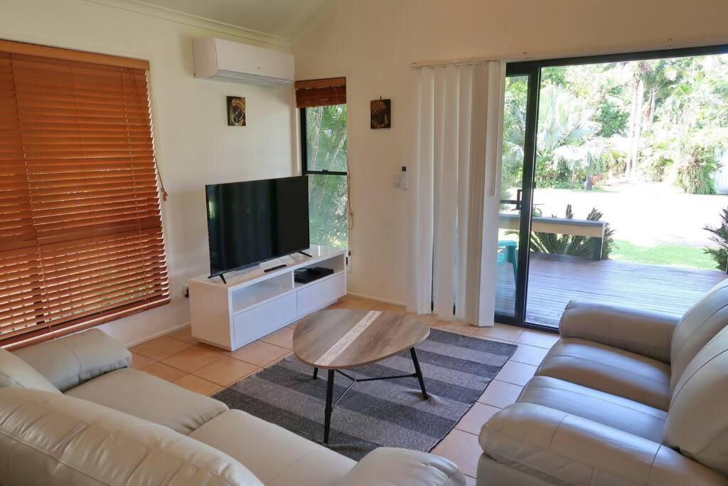 Three-Bedroom House photo 2