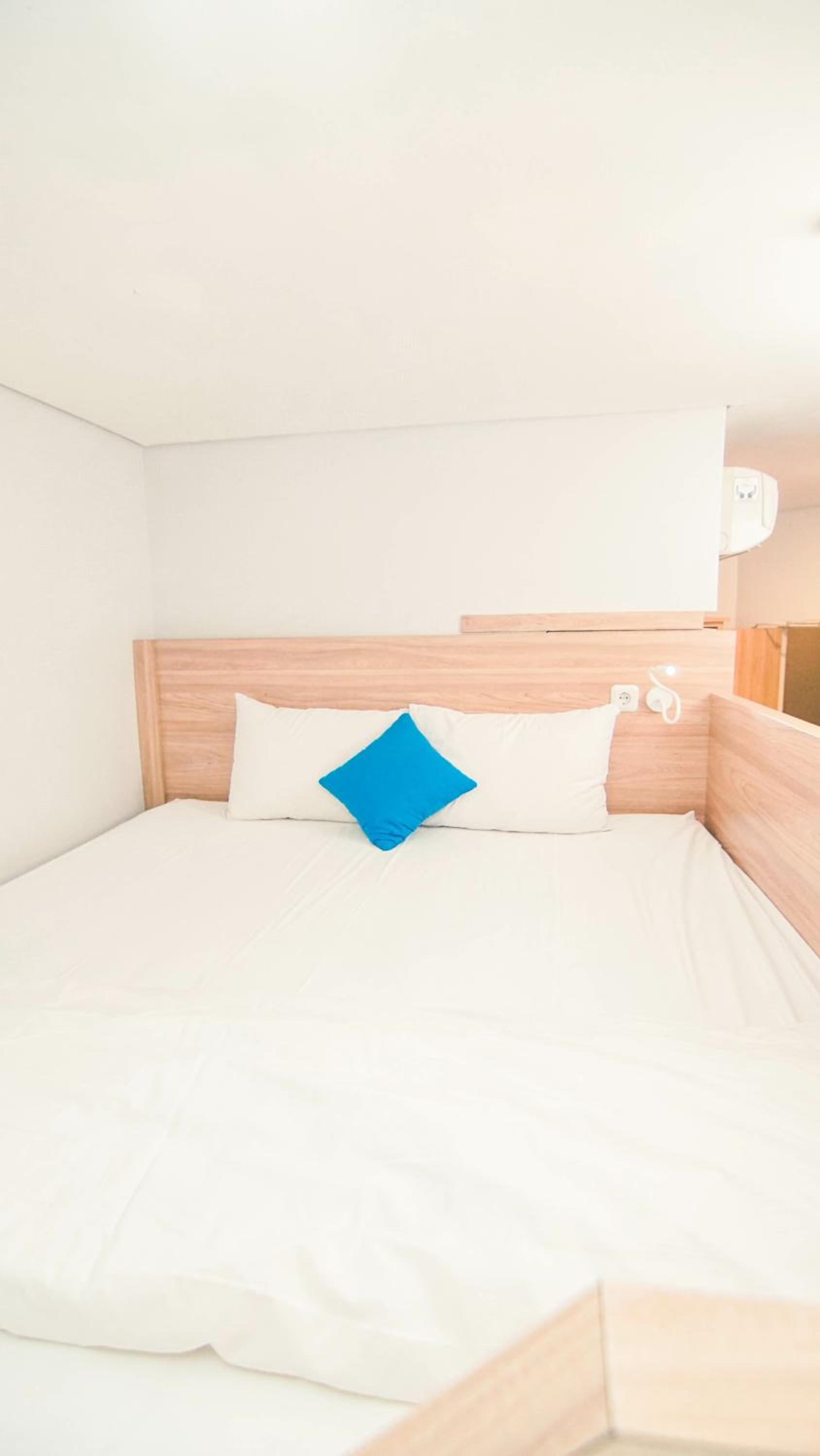 Superior Queen Room with Two Queen Beds - Photo 6