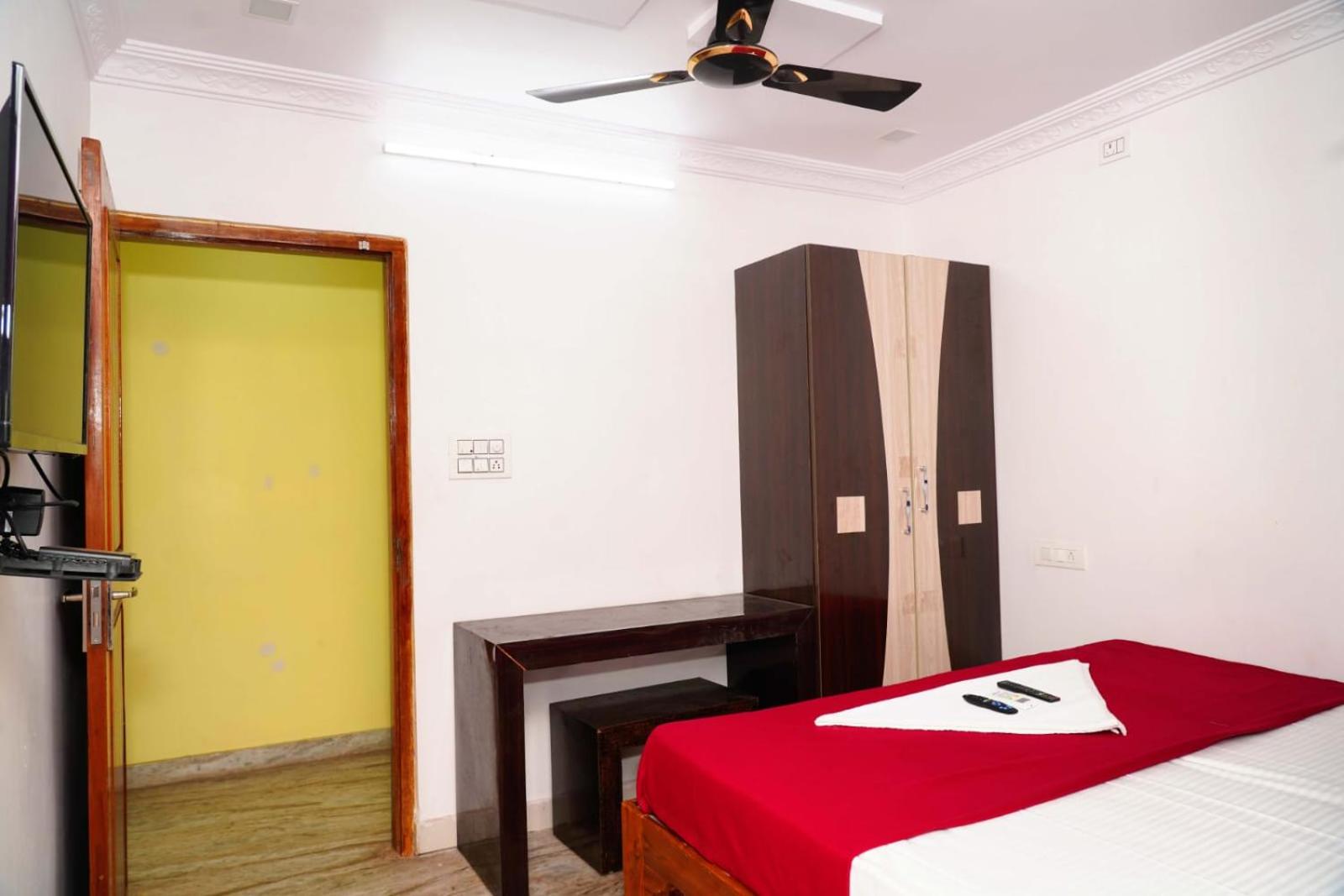 Double Room photo 3