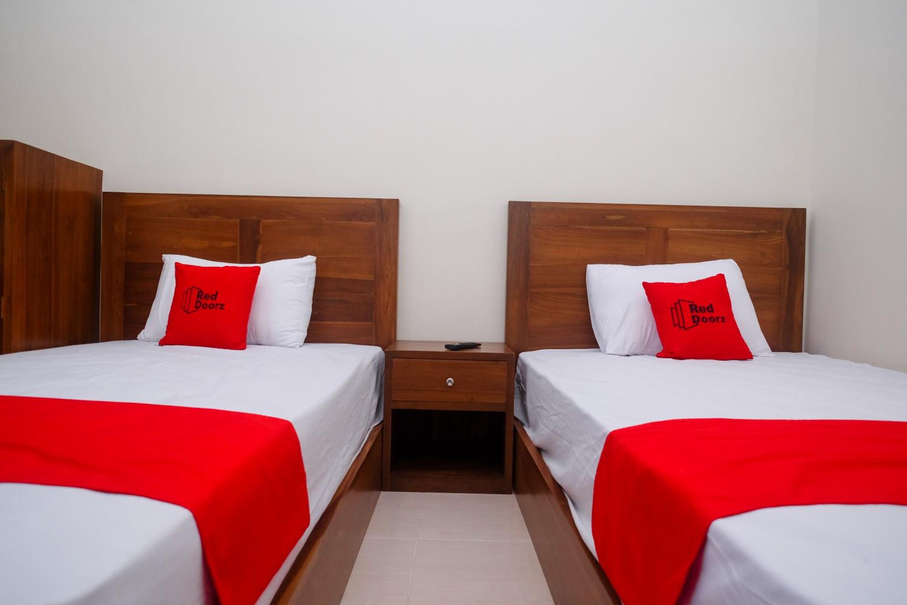 Twin Room - Photo 6