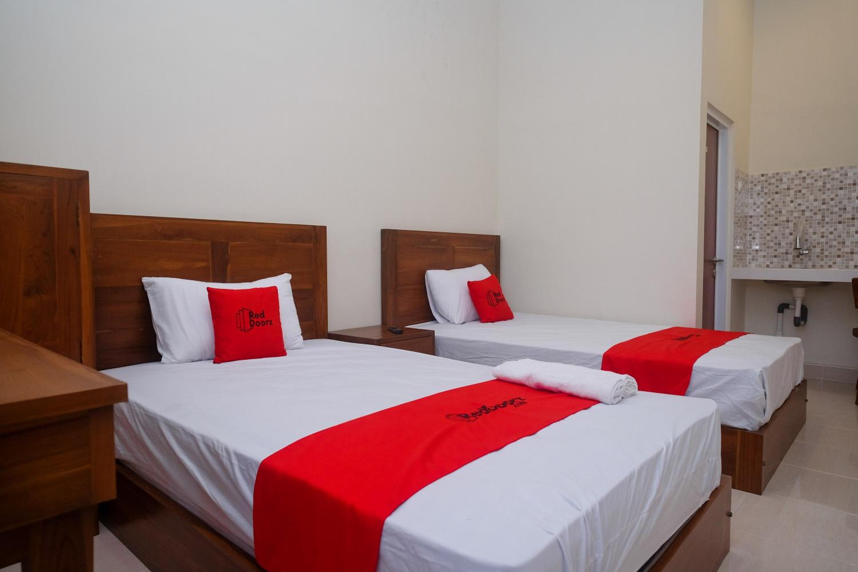Twin Room - Photo 4