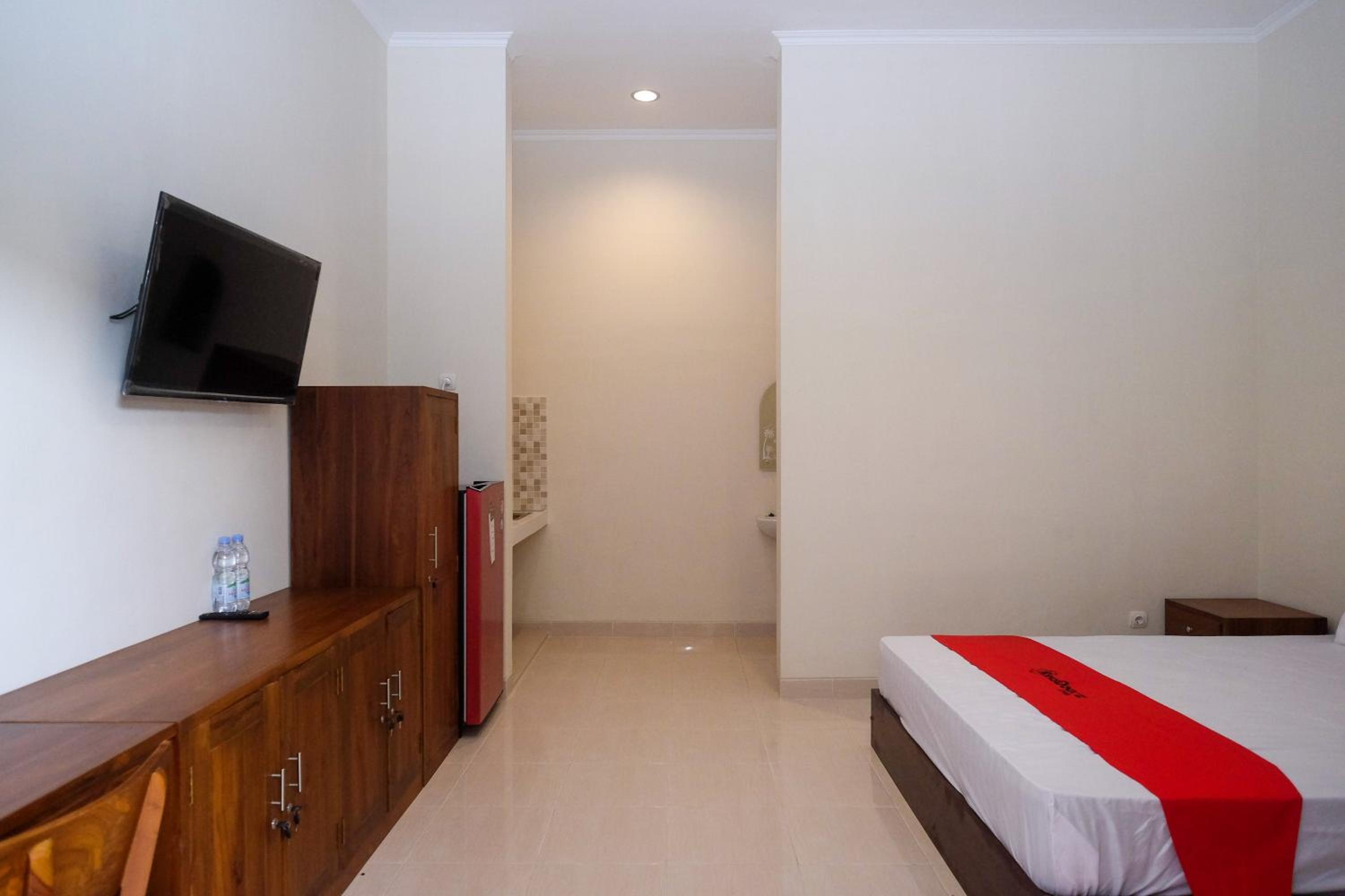 Deluxe Double Room photo 2