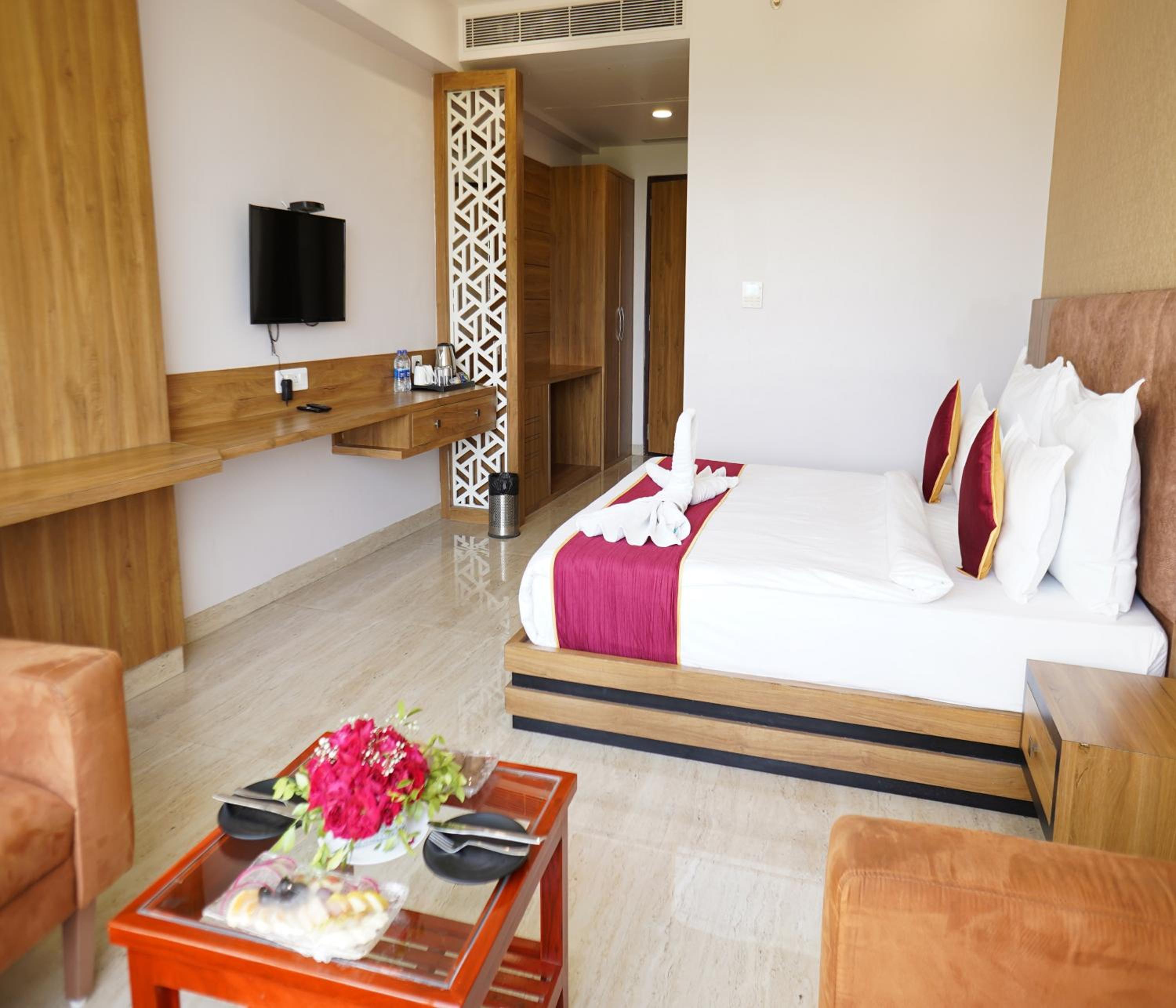 Super Deluxe Pool View - 20% discount on F&B and Soft Drinks - Photo 8