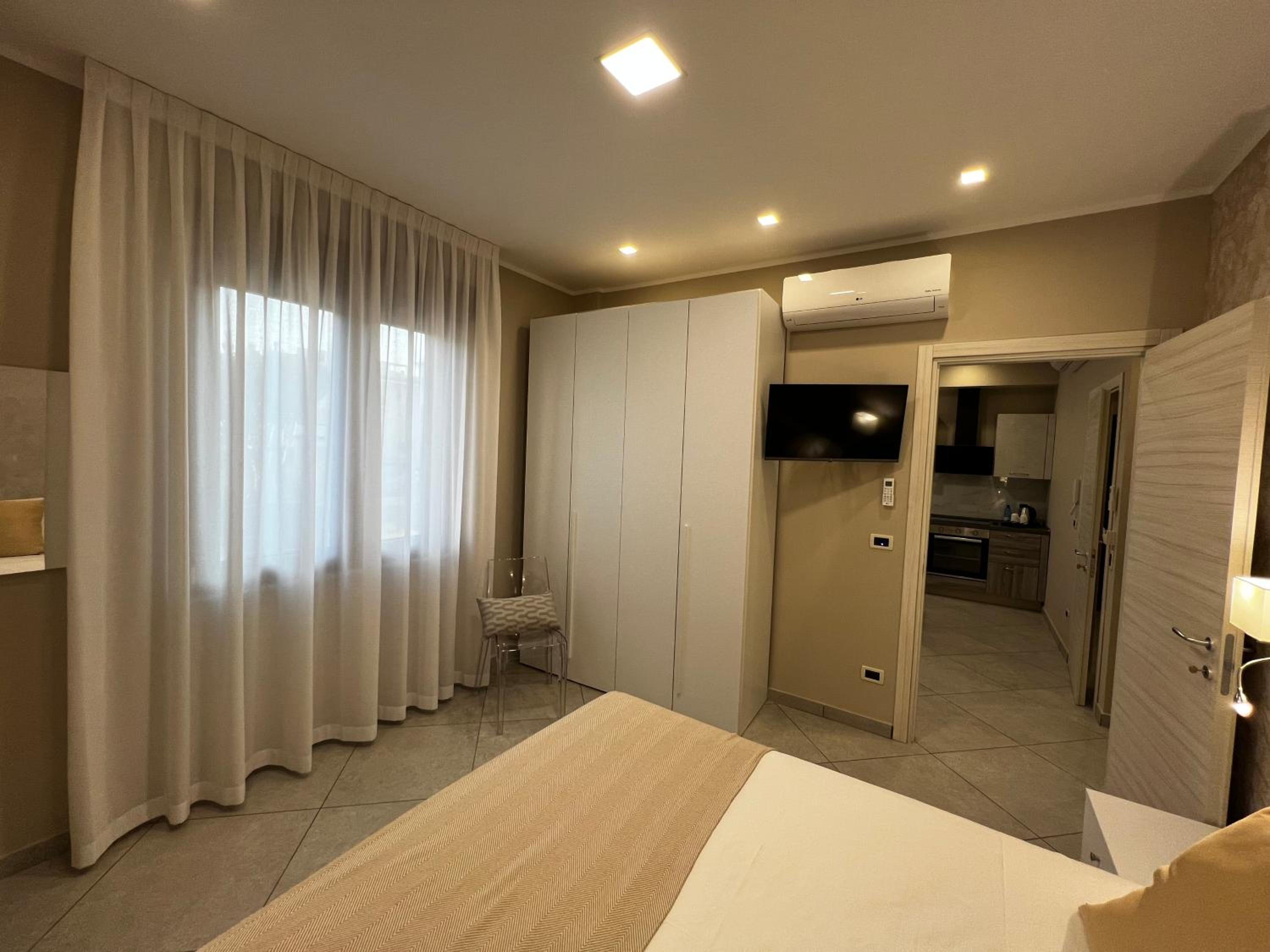Large Double Room