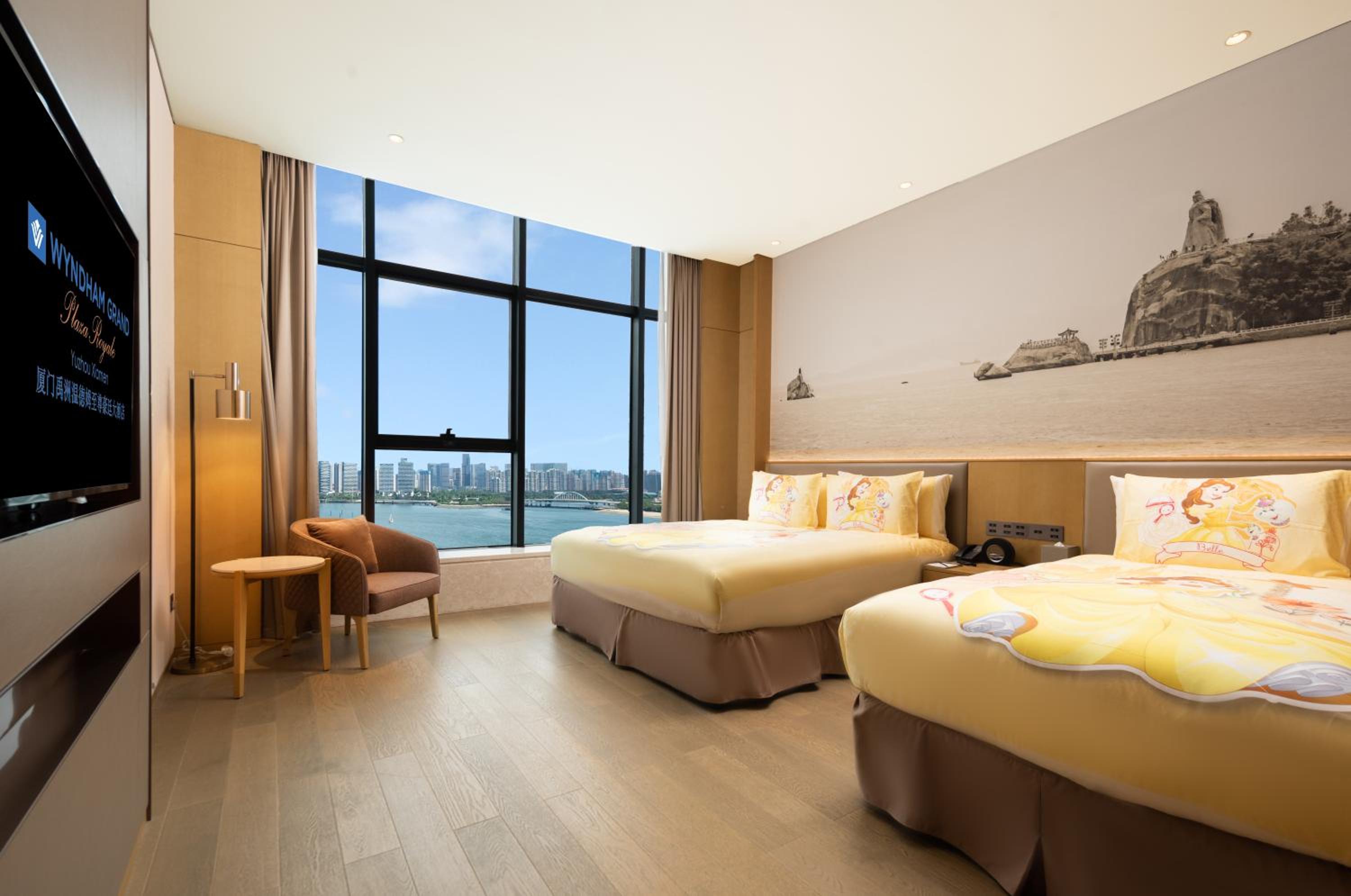 Family Bayview Suite - Photo 4