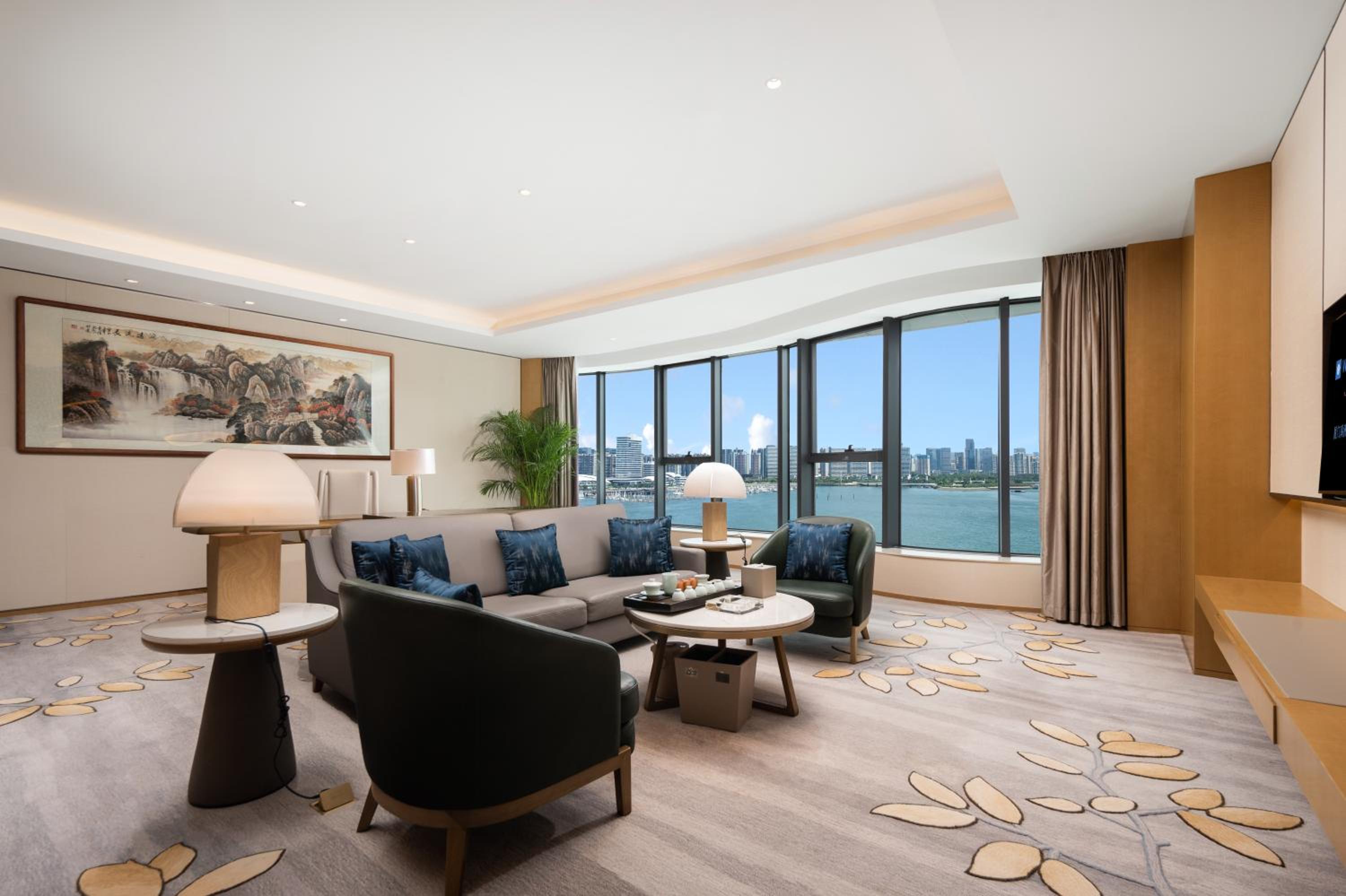Wyndham Bay View Suite