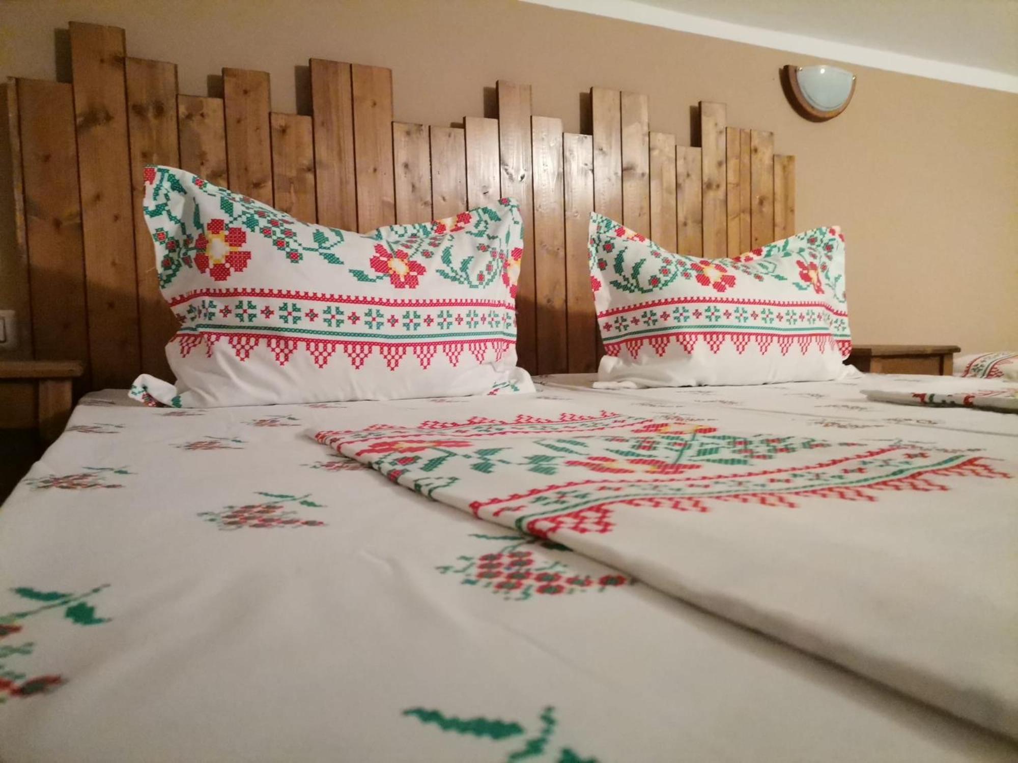 Triple Room with Shared Bathroom photo 3