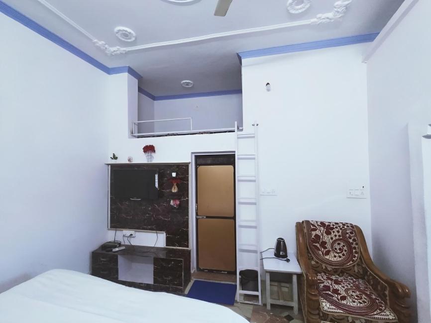 Double Room photo 3