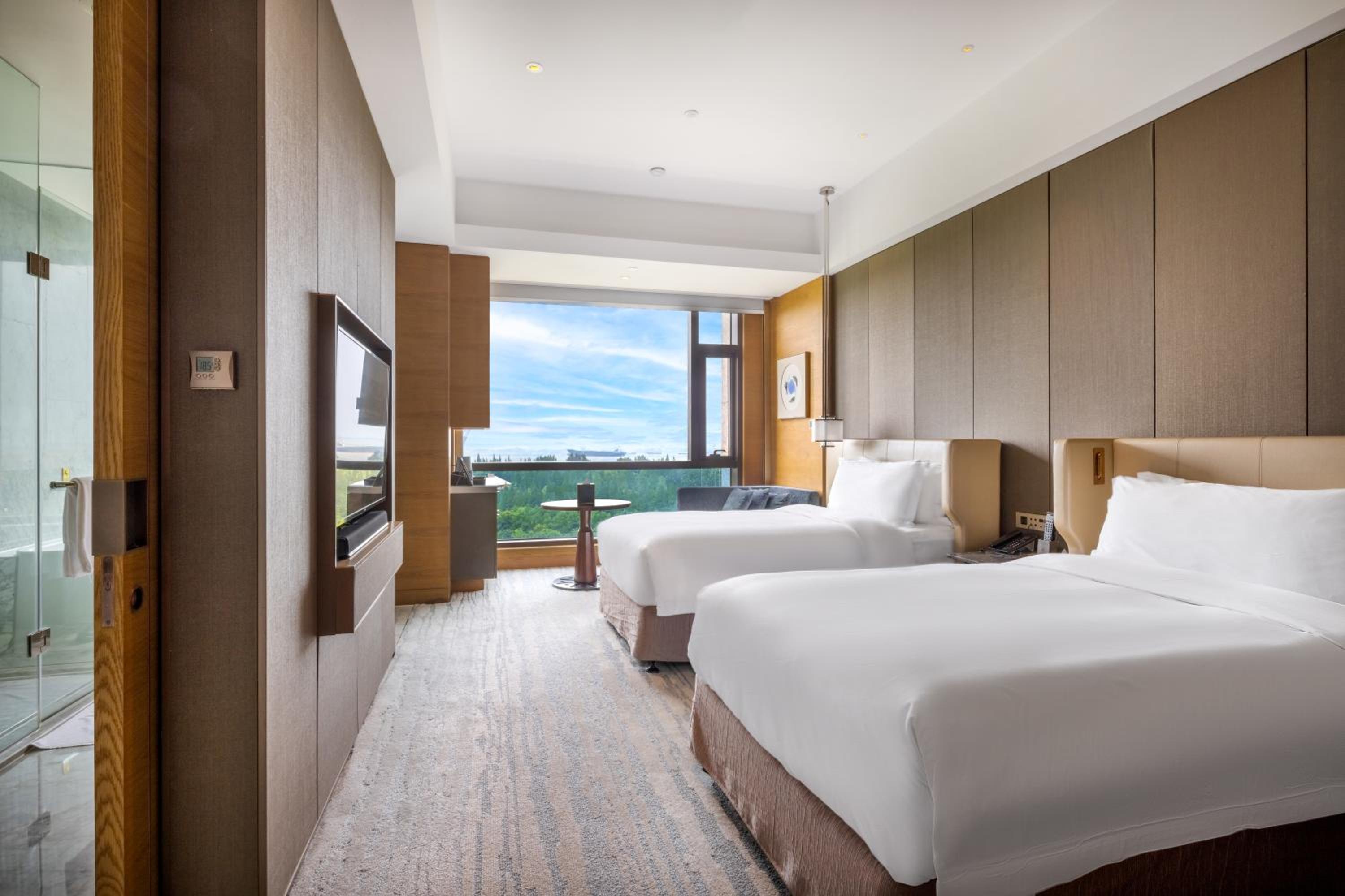Twin Classic River View