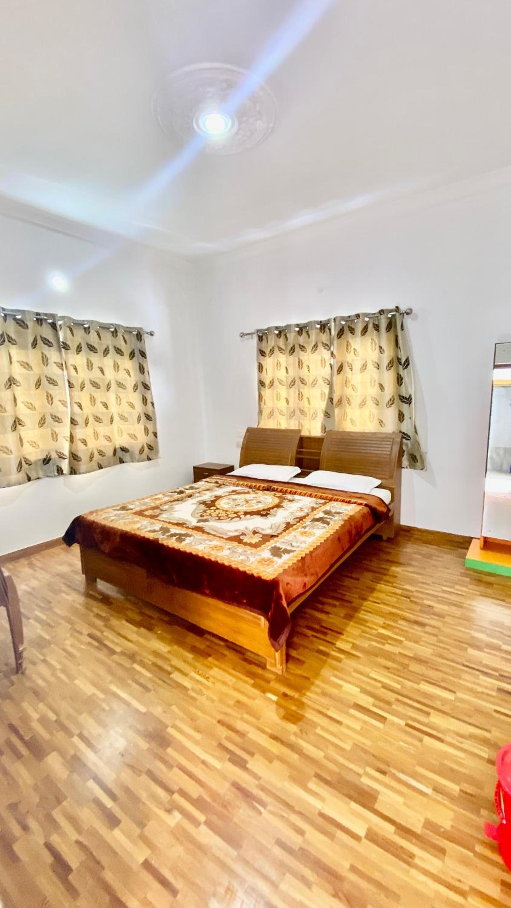Three-Bedroom House photo 1