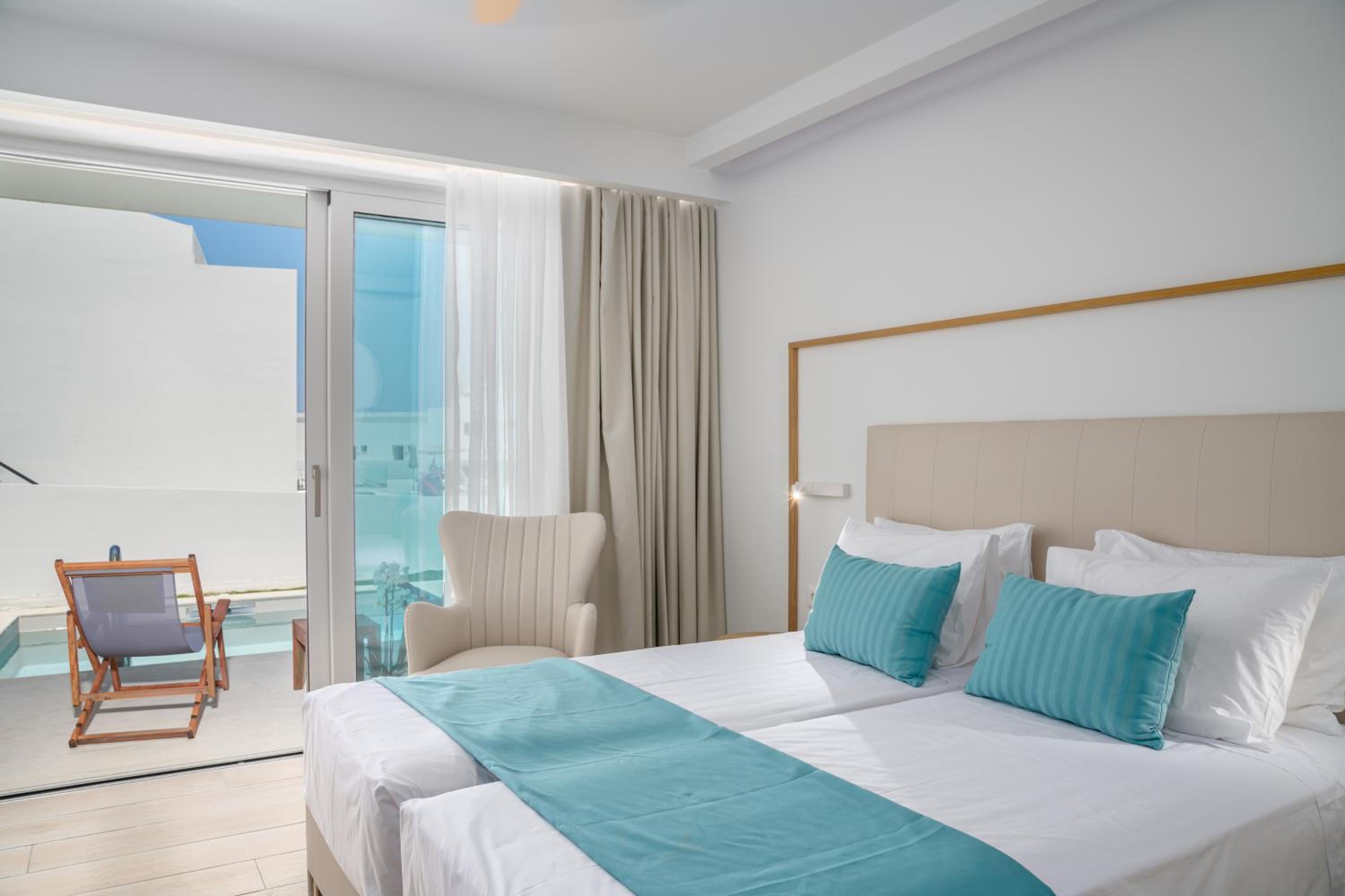 Double Room With Pool View