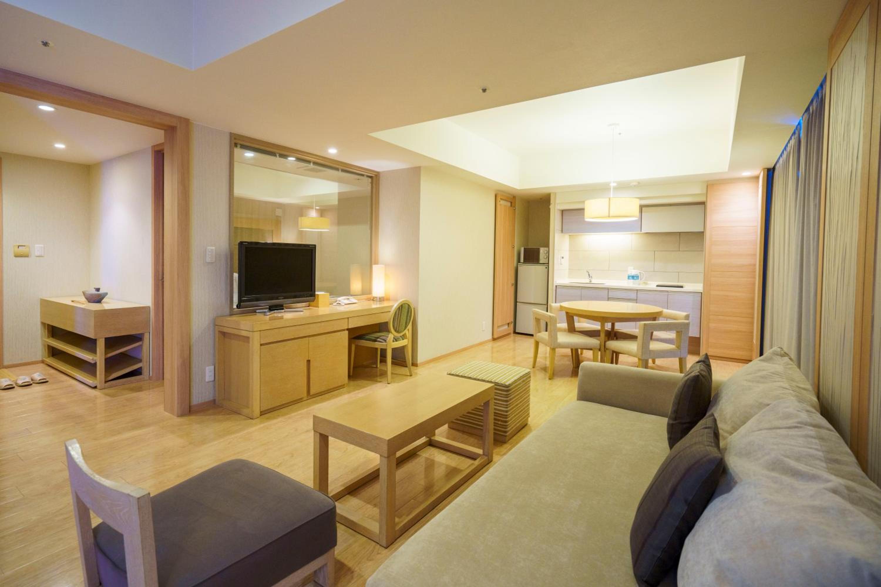 Premium Two-Bedroom Suite - Above 5th floor - Photo 5