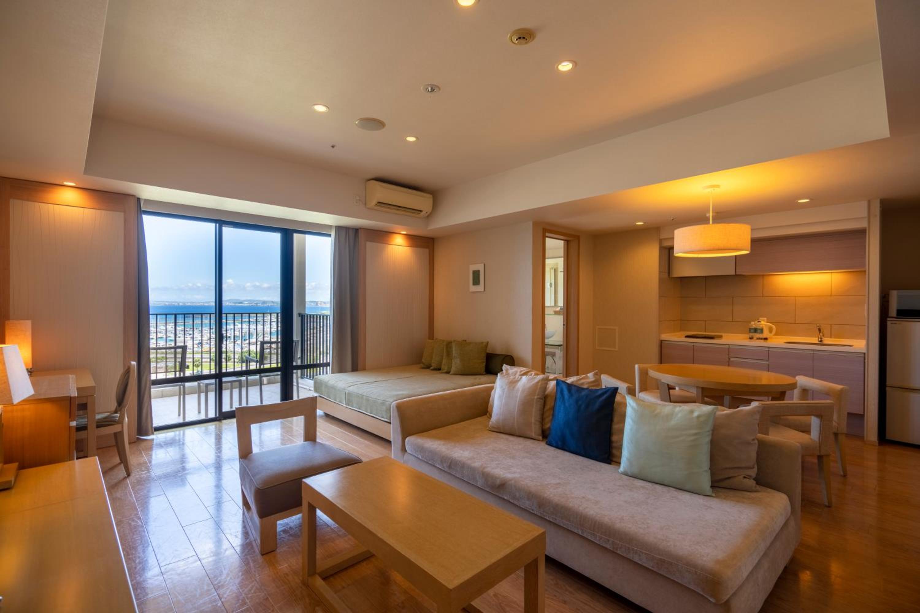 Executive One-Bedroom Suite - Photo 5