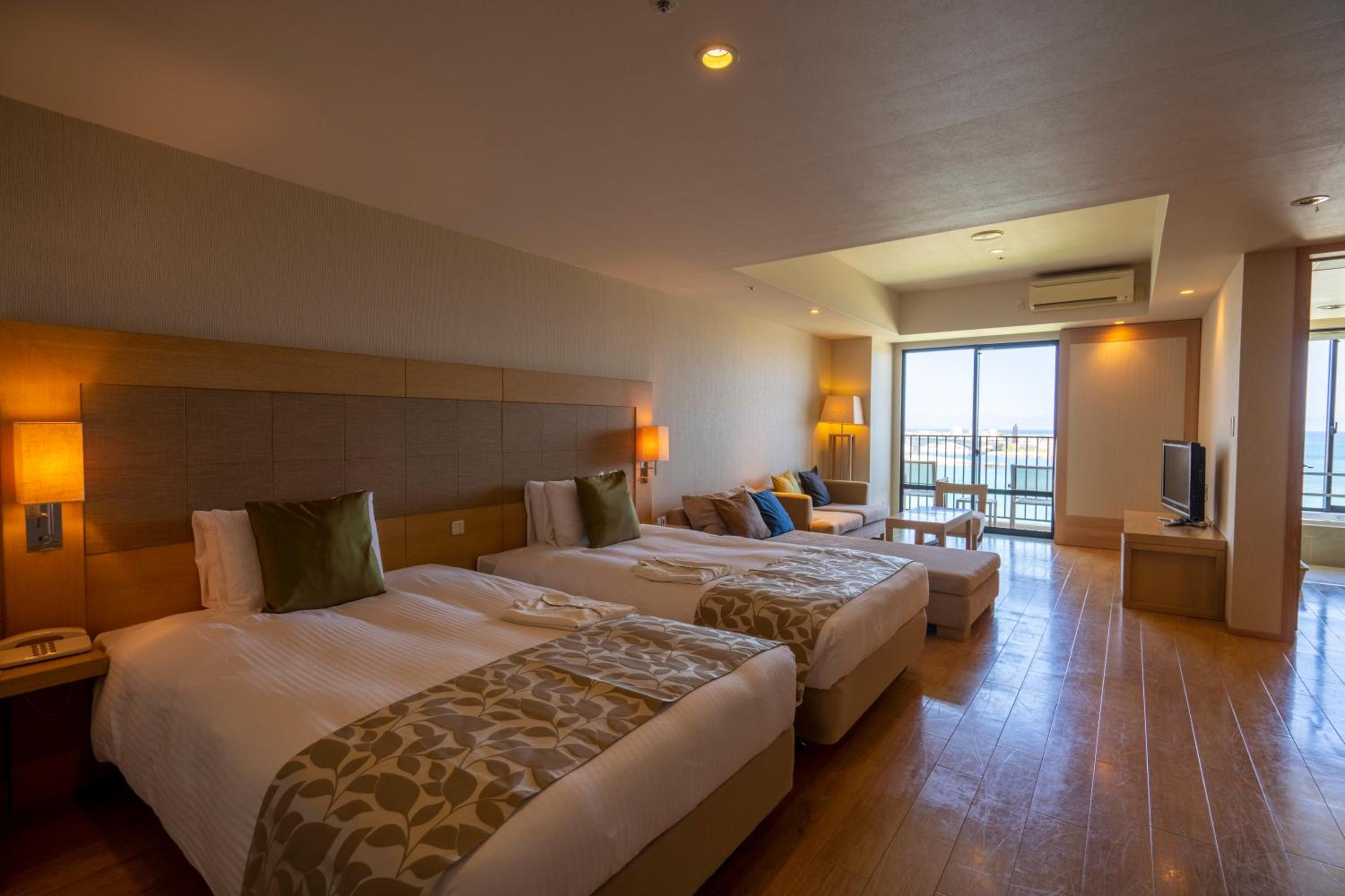 Deluxe Twin Room - Photo 2