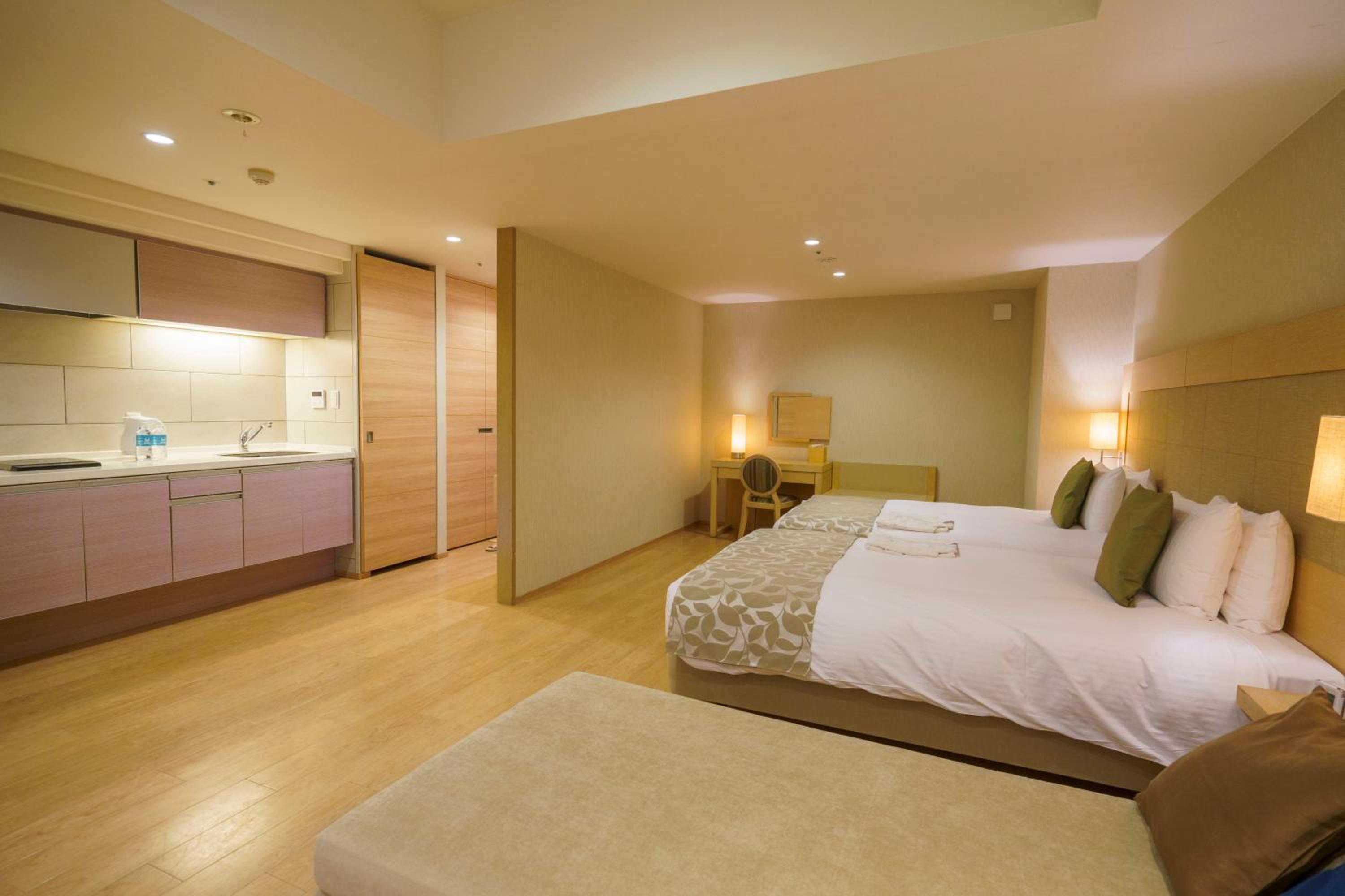 Deluxe Twin Room - Photo 13