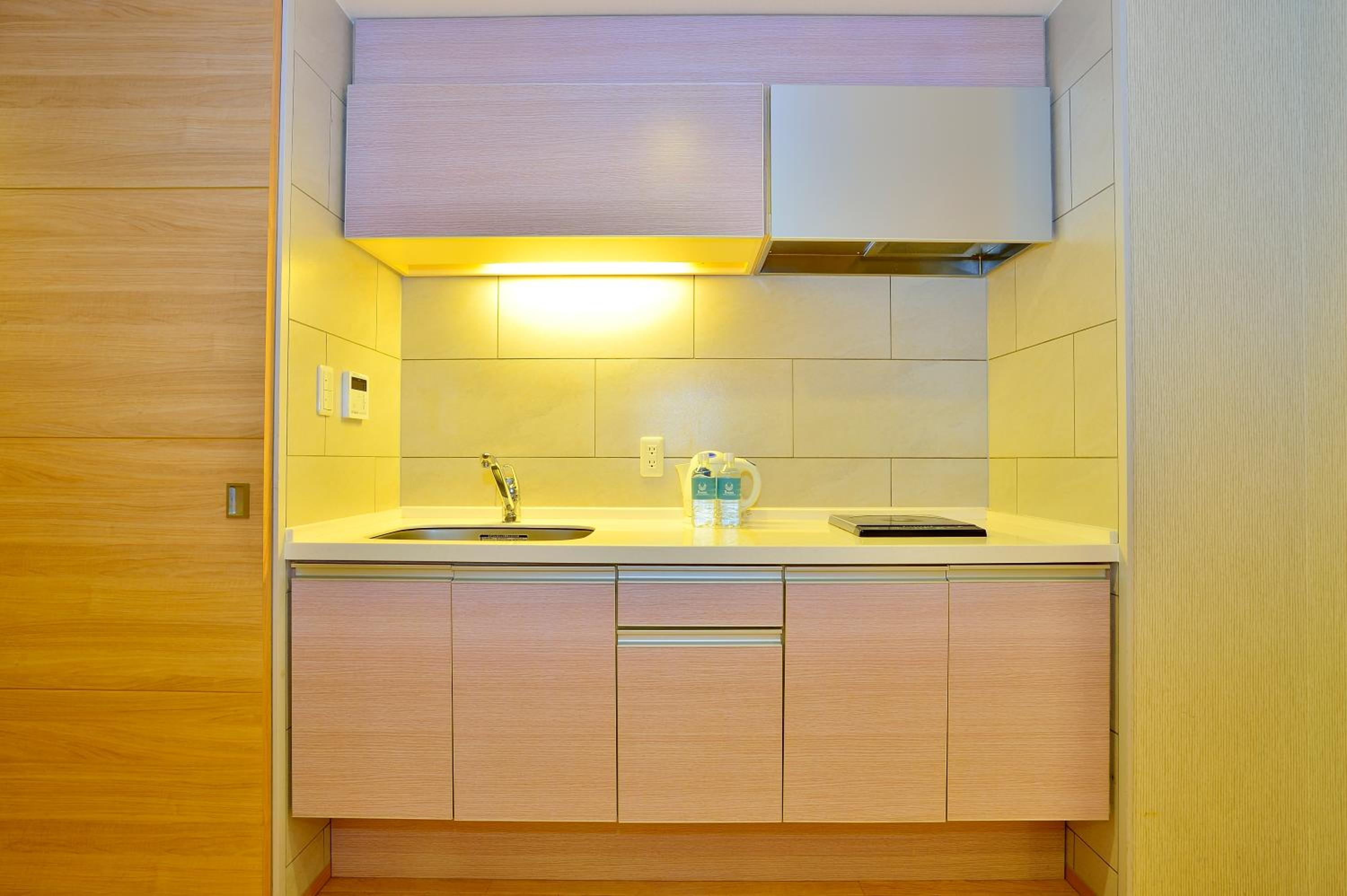 Deluxe One-Bedroom Twin Room - Second Floor - Photo 8