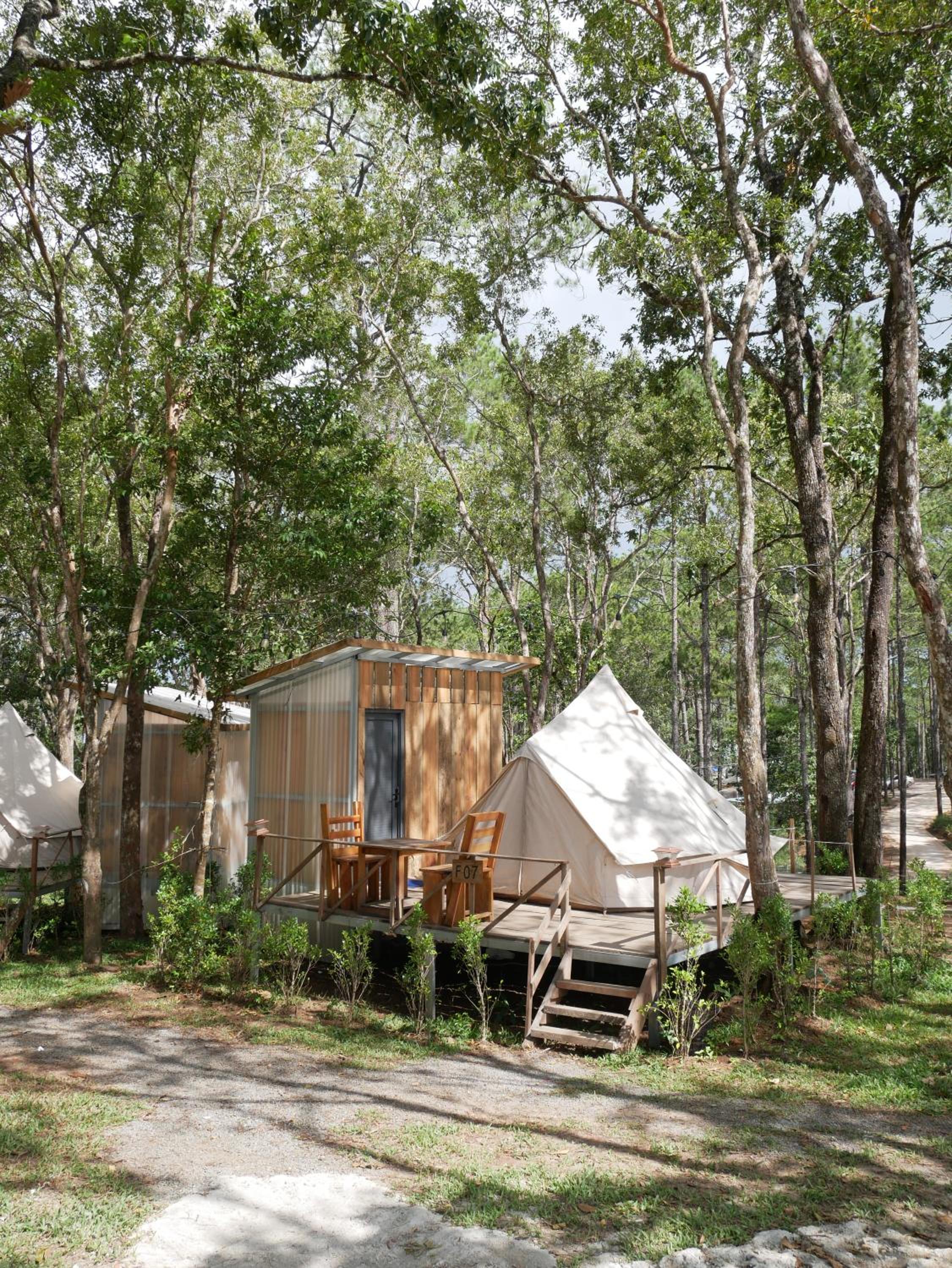 Deluxe Family Tent Garden View - Photo 1