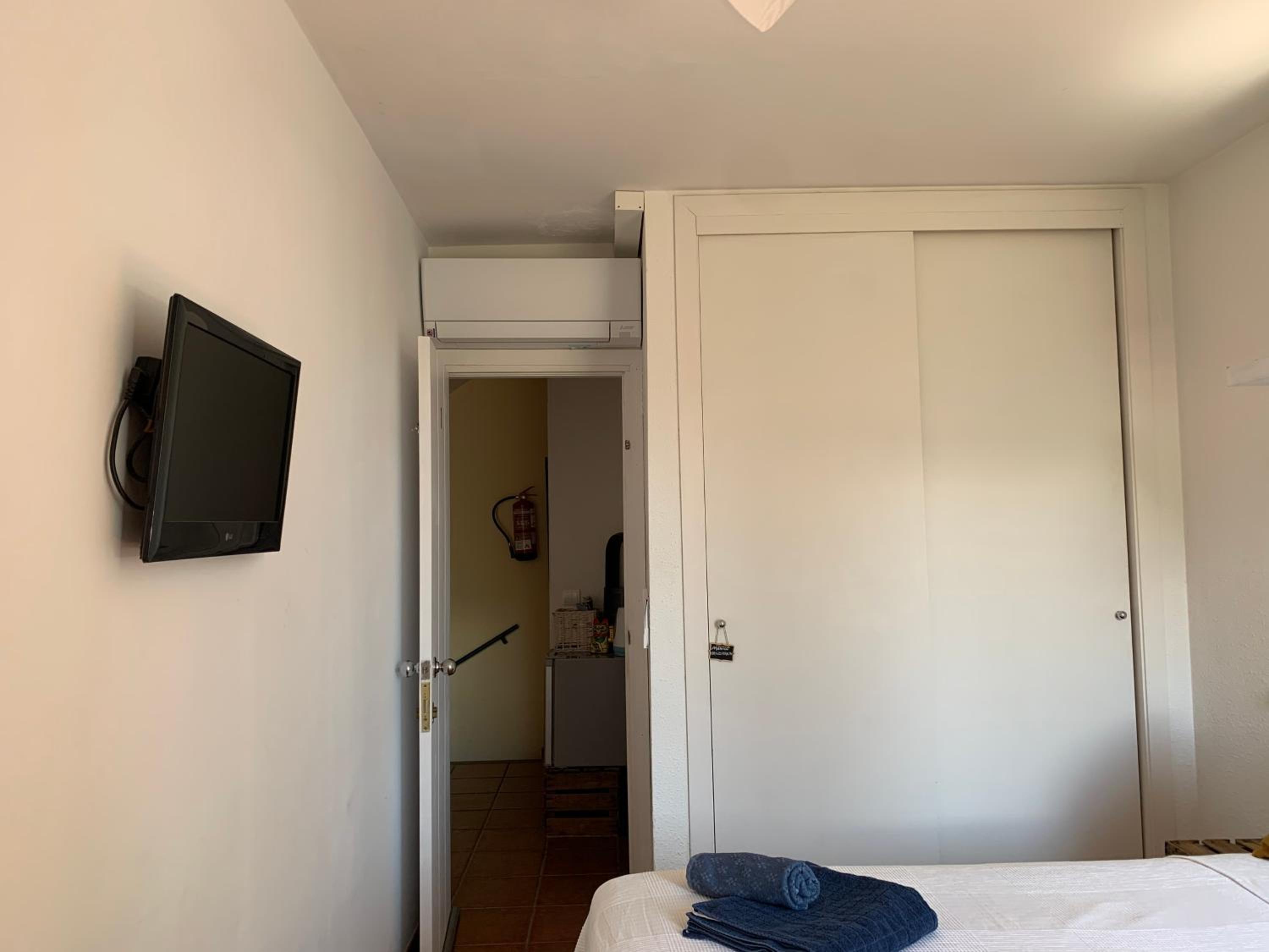 Habitación Triple con Baño Privado Externo