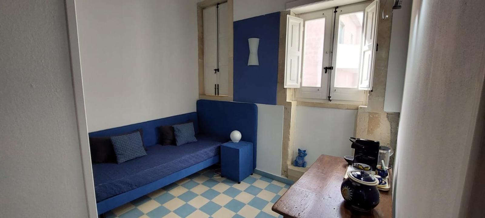 Classic Suite with Balcony - Photo 6