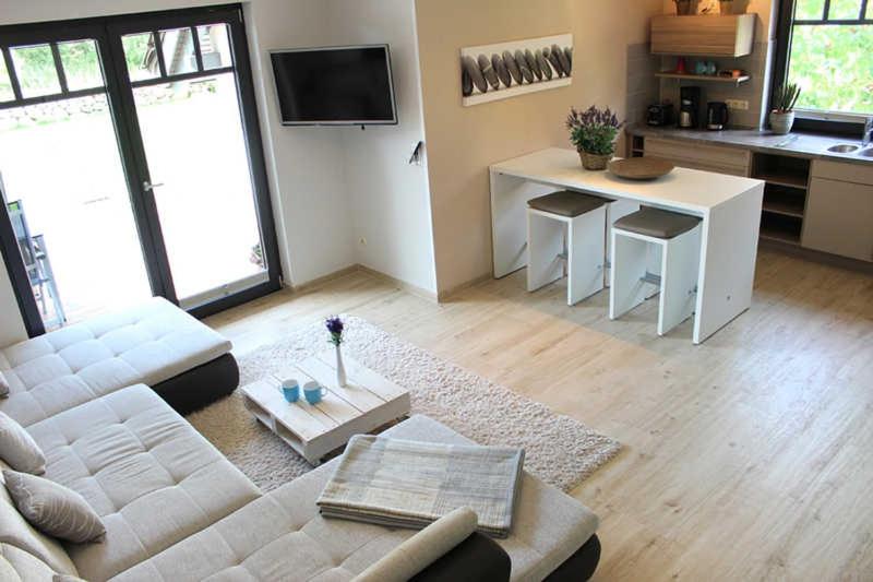 One-Bedroom Apartment with Terrace photo 1