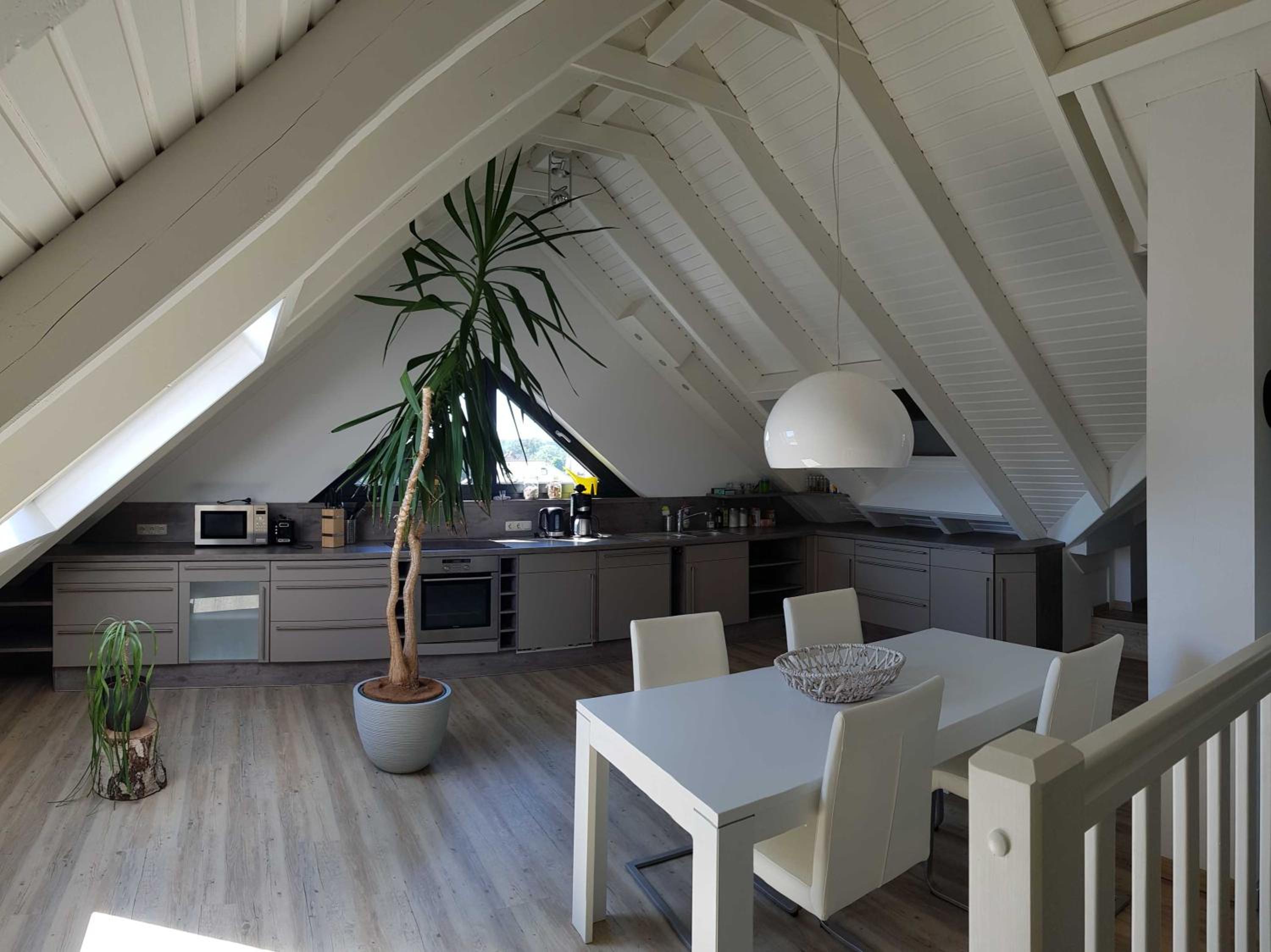 One-Bedroom Apartment with Balcony photo 2