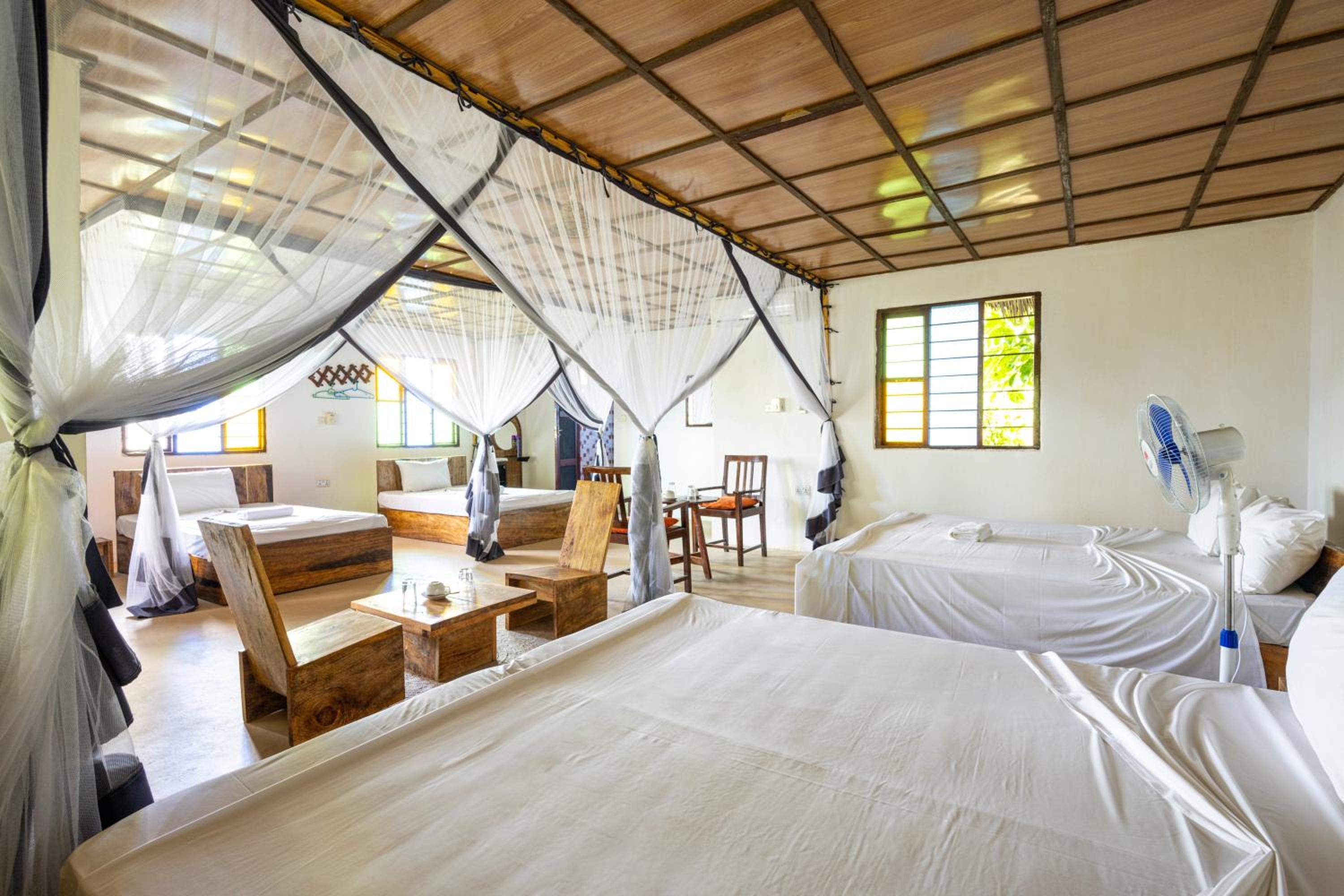 Quadruple Room with Balcony