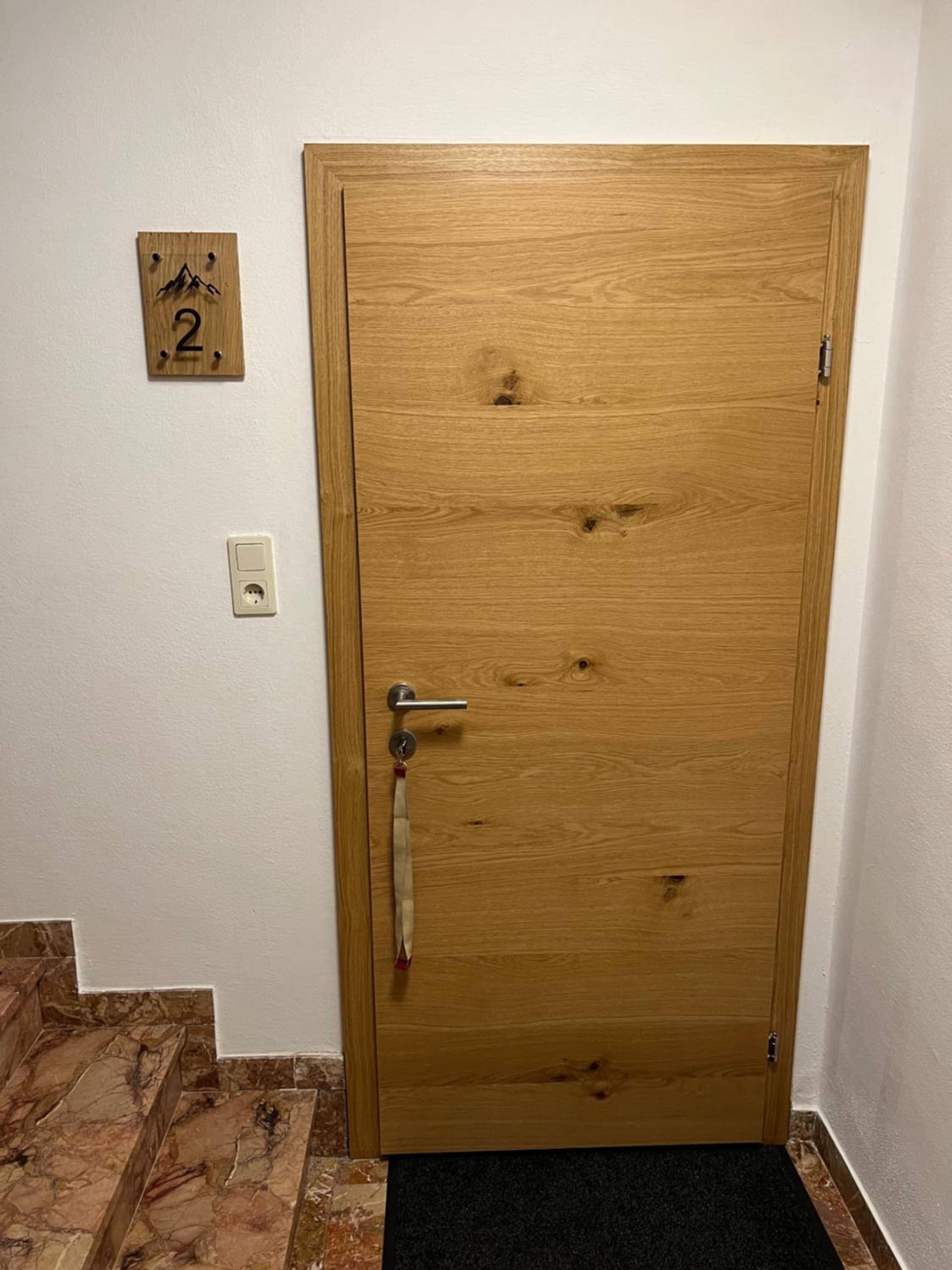 One-Bedroom Apartment - Photo 14