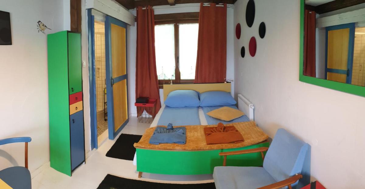 Double Room with Private Bathroom photo 1