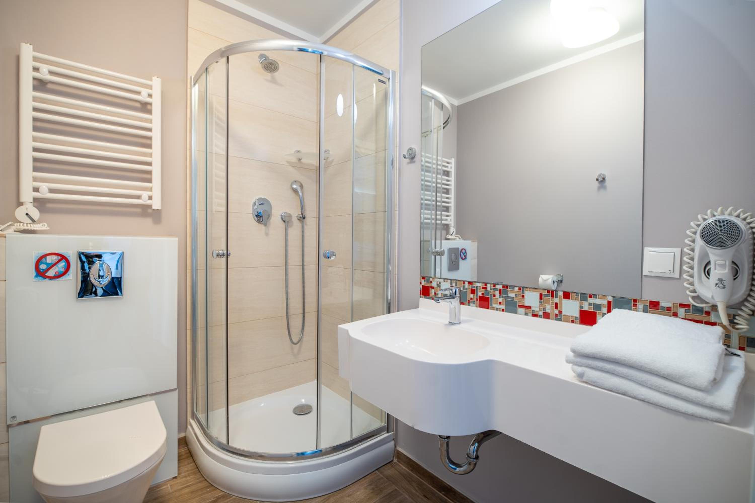 Double Room with Spa Access photo 2
