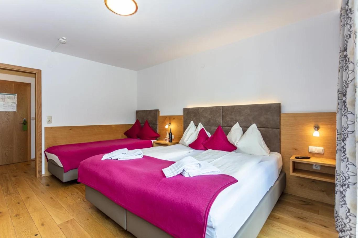 Triple Room with Balcony photo 2