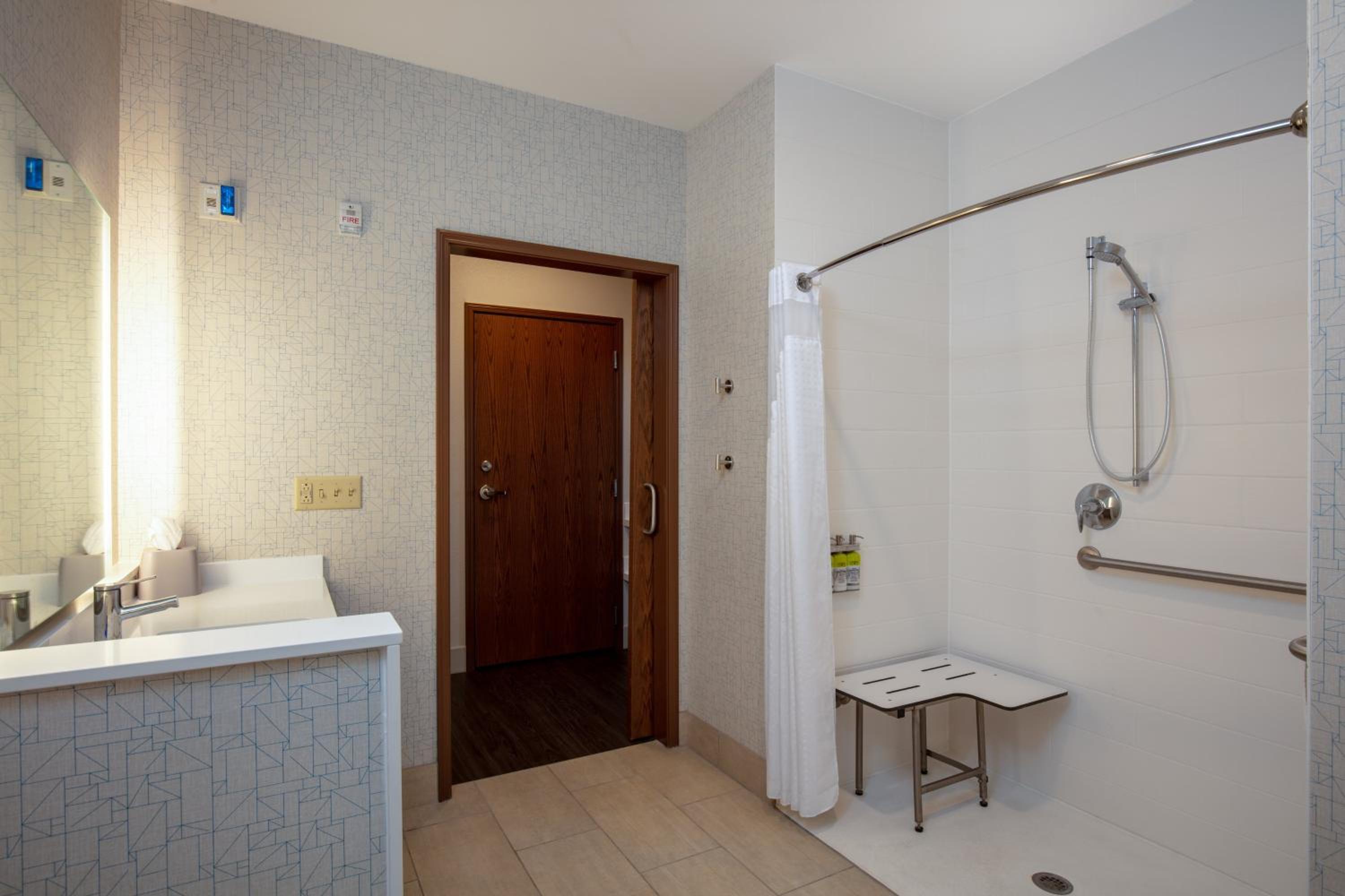 Standard Room - Photo 5