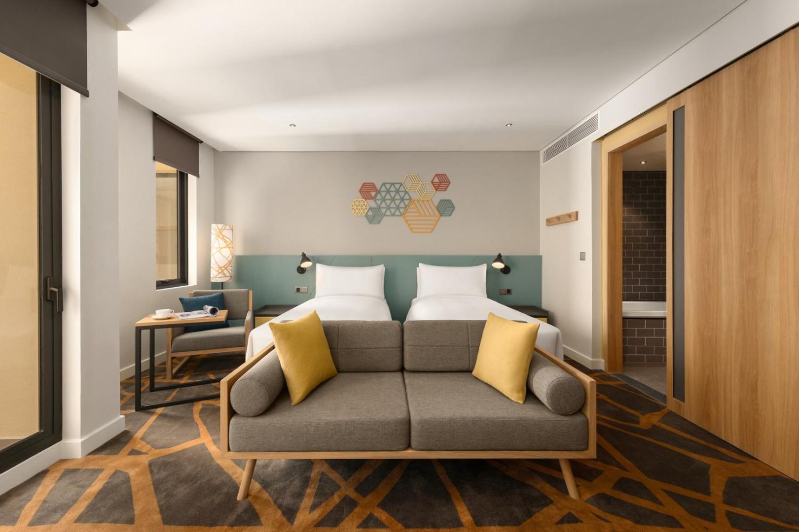 Twin Room with Balcony photo 3