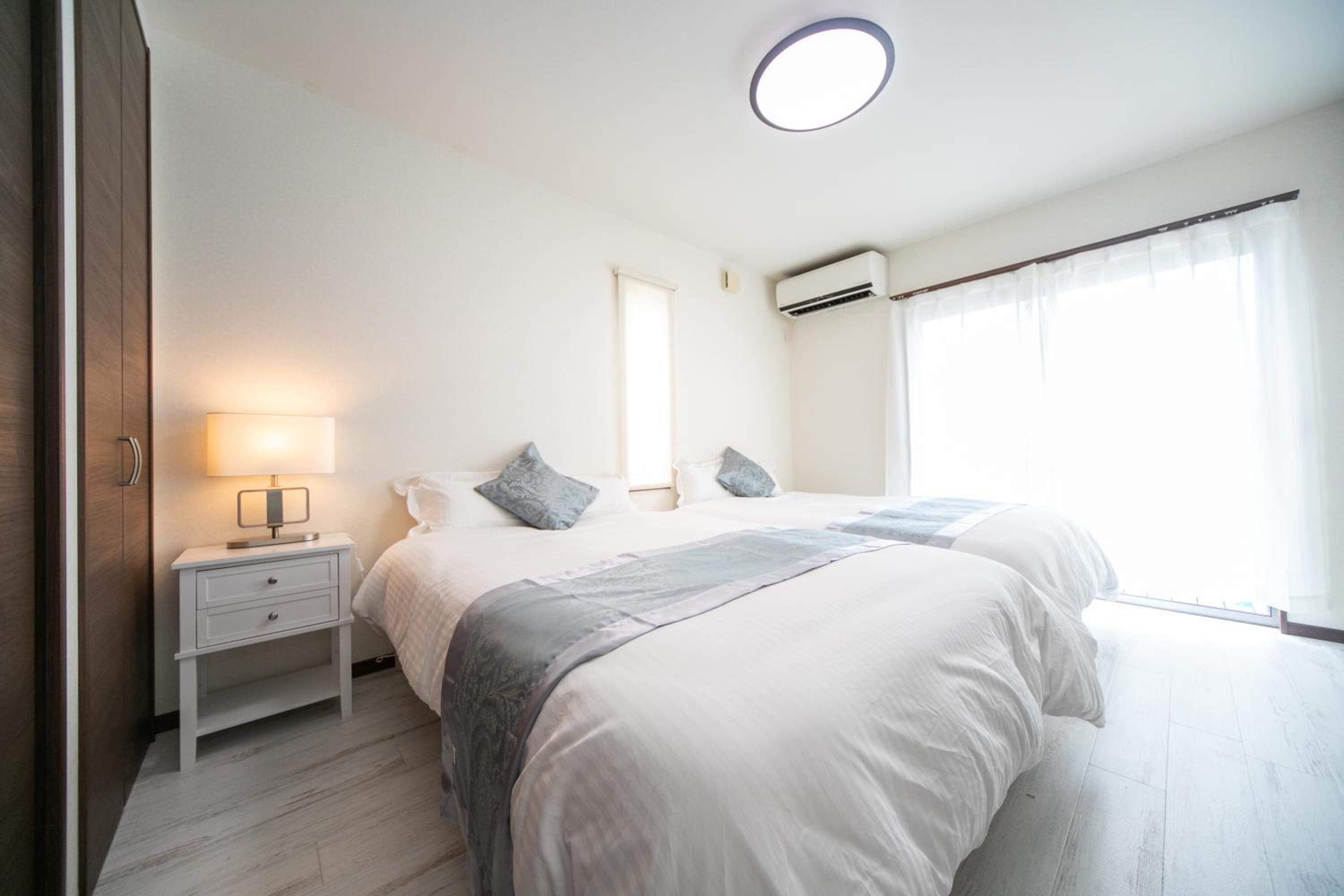 Three-Bedroom House photo 1