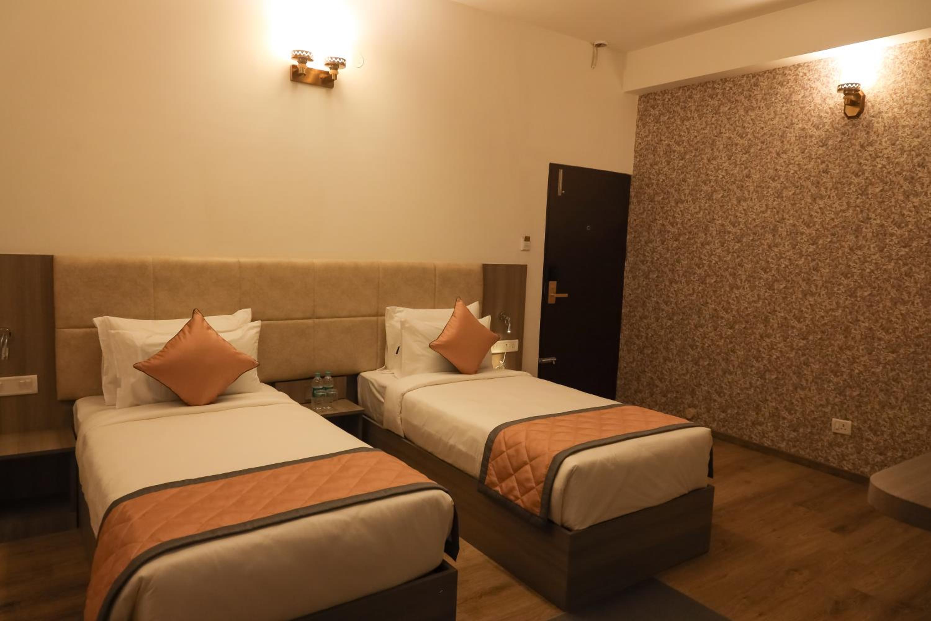 Budget Double or Twin Room - Photo 2