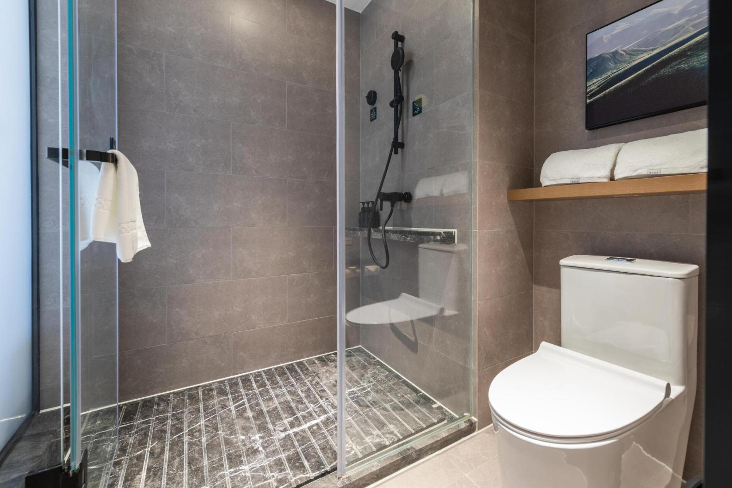 Jimu Double Room